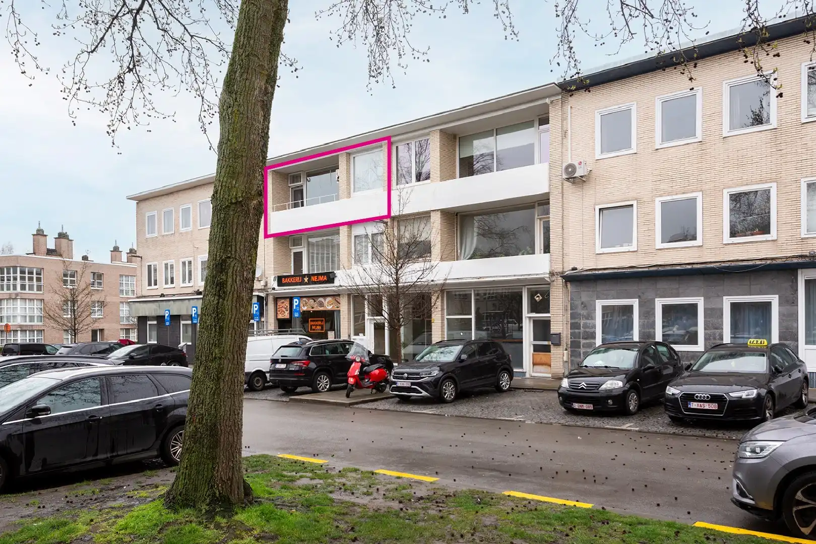 Ruim appartement met 3 slaapkamers en 2 terrassen foto 30