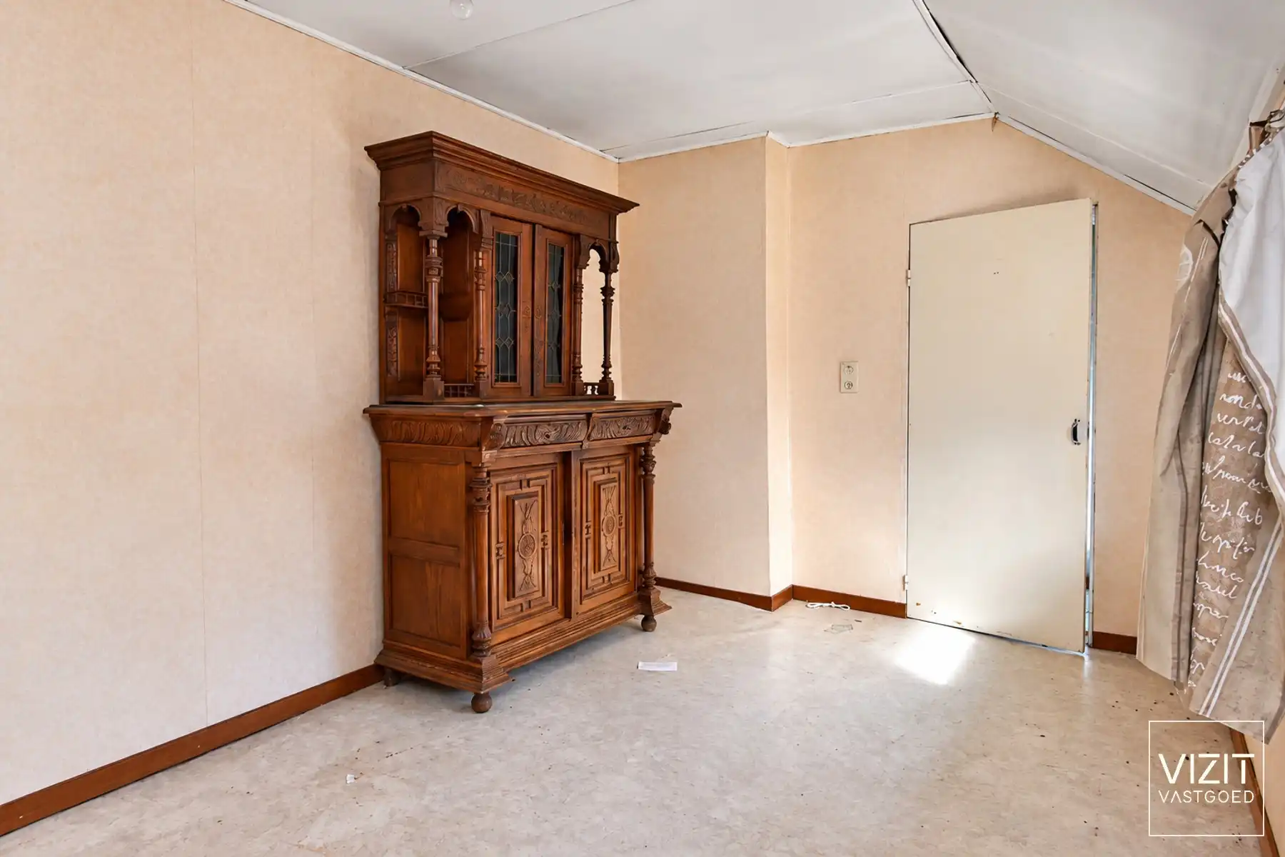 Te renoveren HOB met 3 slaapkamers foto 21