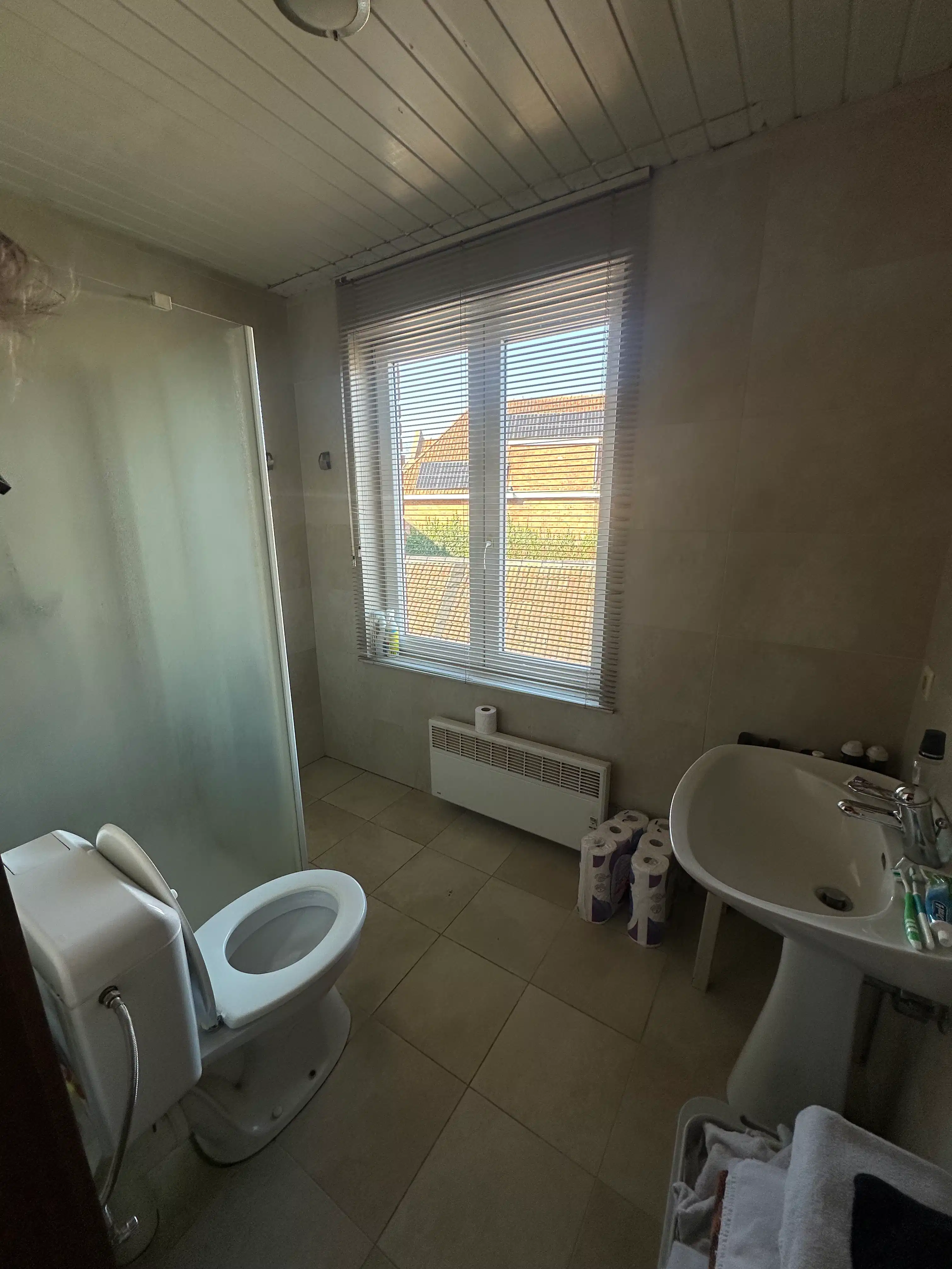 Te renoveren woning  in het hart van Zomergem foto 7