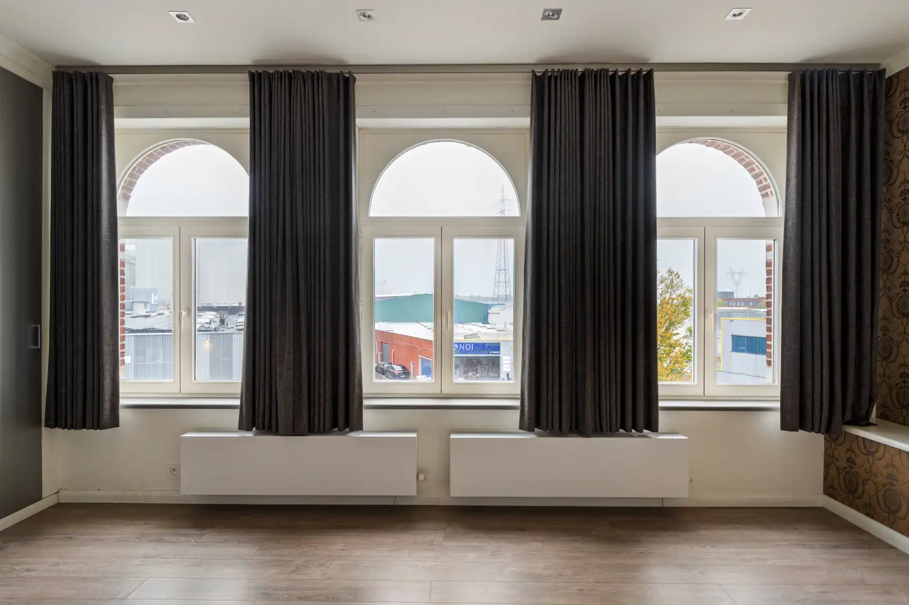 Karaktervolle herenwoning met tuin, koetshuis en veel ruimte foto 17