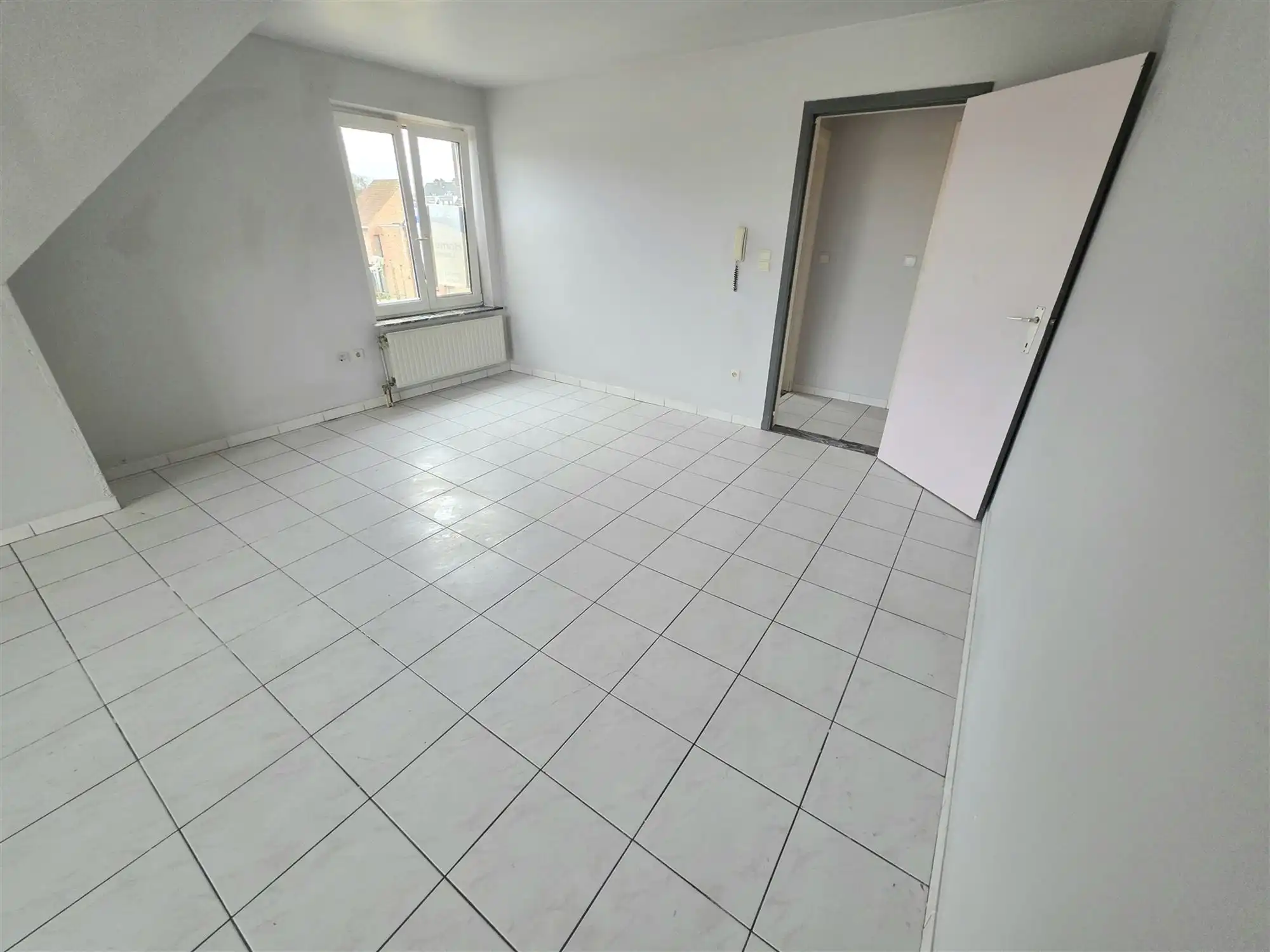 Instapklaar appartement met 2 slpks en garage in centrum  foto 13