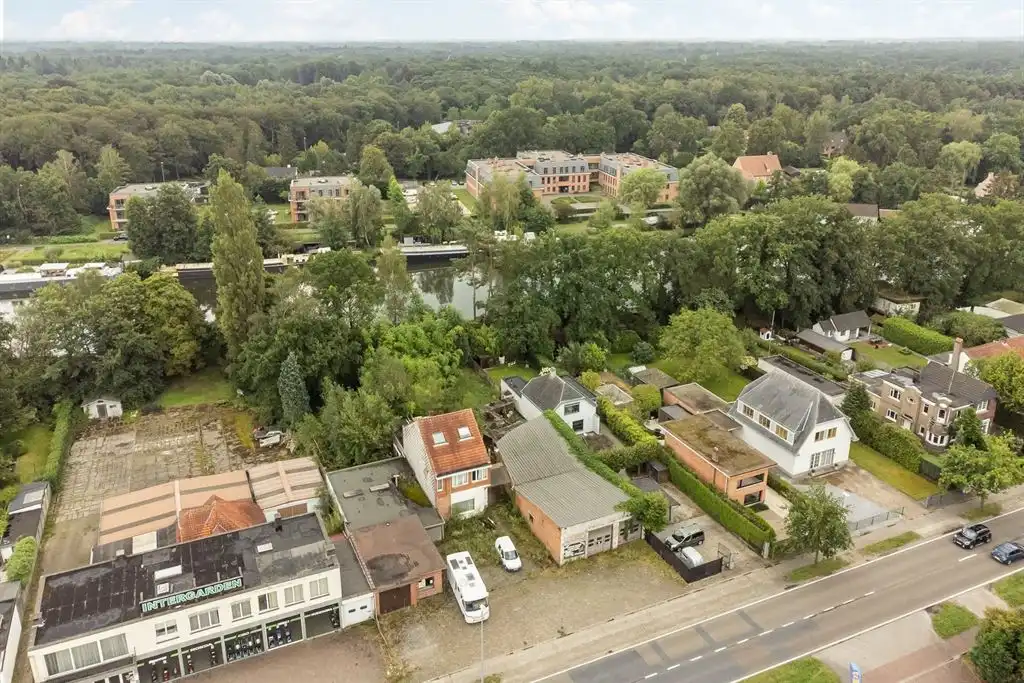 Projectgrond / Woning en magazijnen foto 14