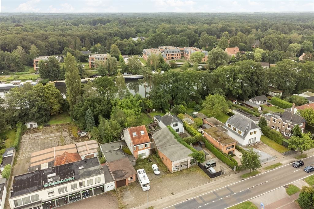 Projectgrond / Woning en magazijnen foto 14