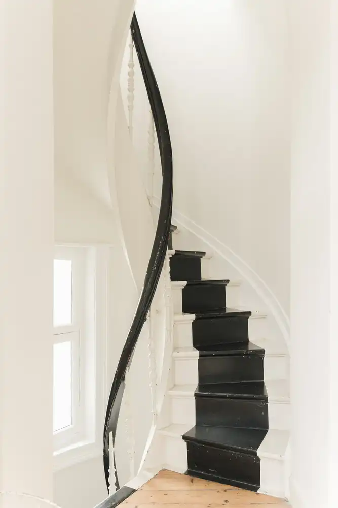 Wonen in een beschermd monument van Jos Bascourt uit 1894 is wonen in een uniek stuk Zurenborg, zonder renovatieplicht foto 22