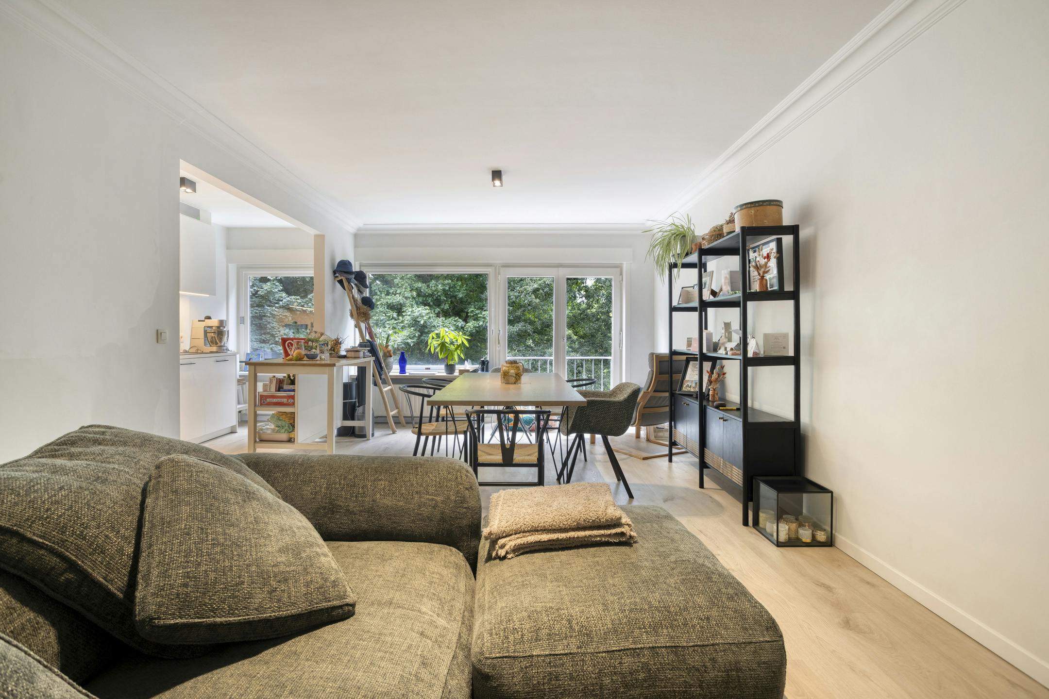 Gerenoveerd Appartement te koop in Brugge met 2 slaapkamers foto 6