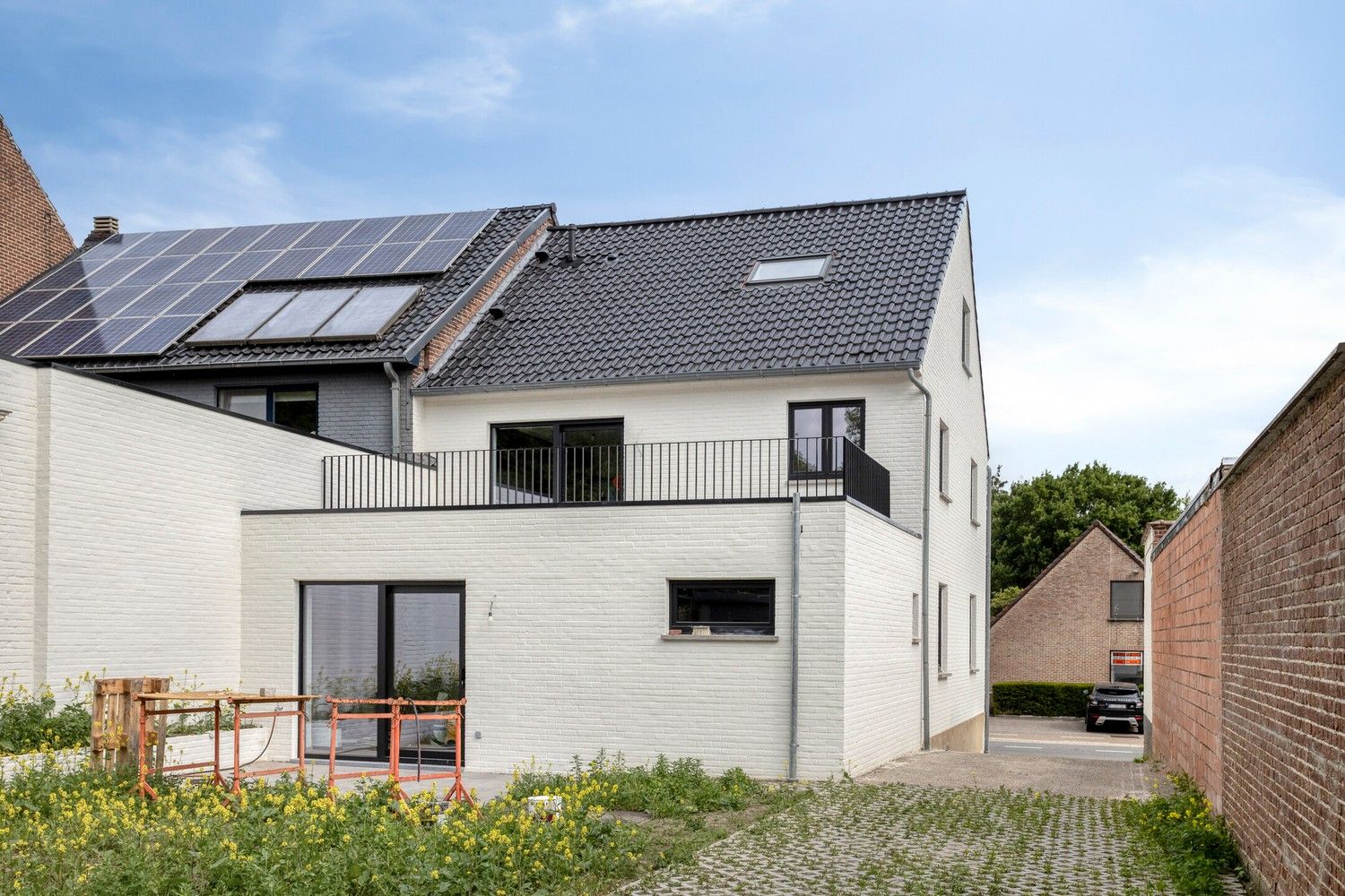 Recent gerenoveerd en energiezuinig duplex-appartement met 3 slaapkamers in Oudsbergen foto 2