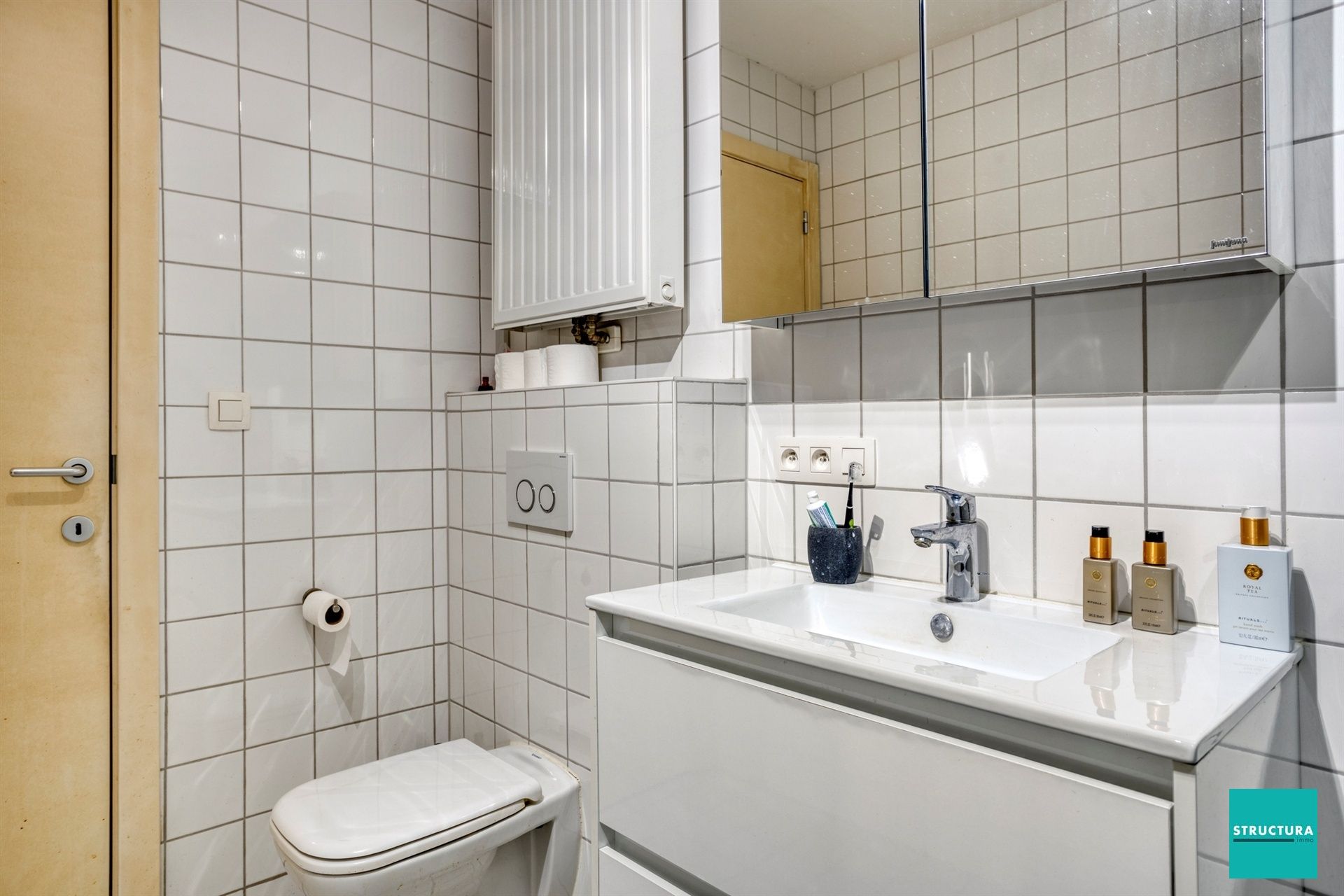 Gelijkvloers appartement met tuin en autostaanplaats foto 10