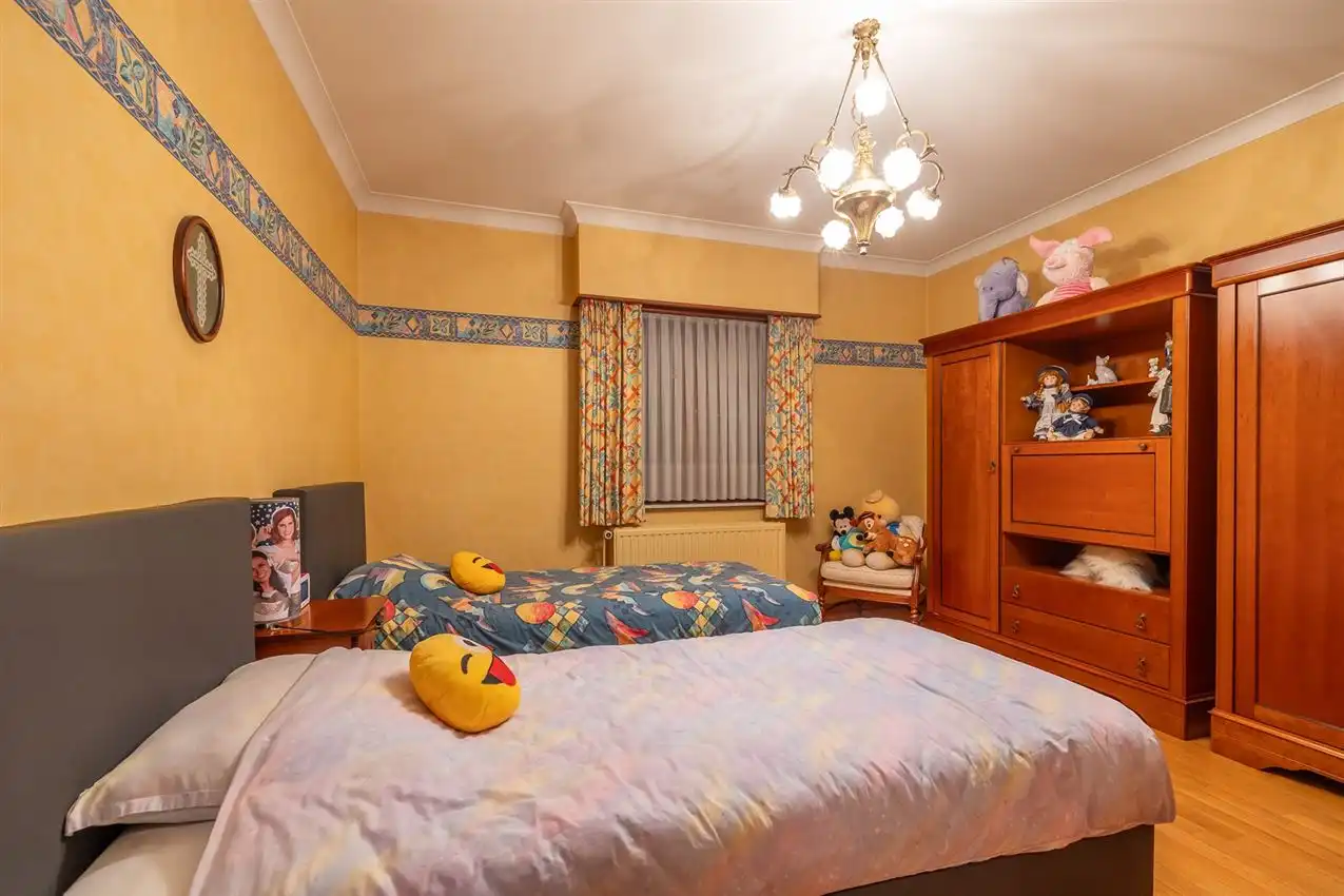 Villa grenzend aan agrarisch gebied met 4slk en opslag foto 15