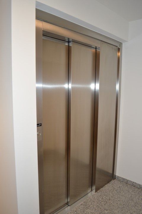 Appartement met twee slaapkamers, autostaanplaats en kelderberging in het centrum. foto 14