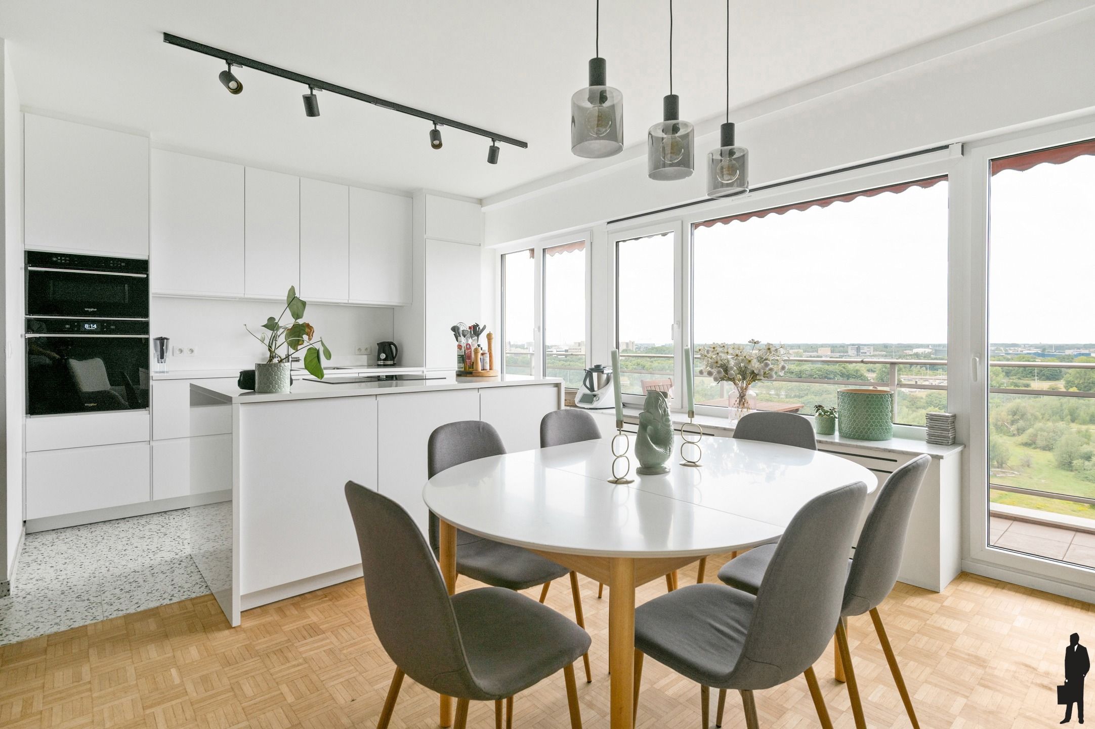 Instapklaar appartement met adembenemend uitzicht in Antwerpen foto 4