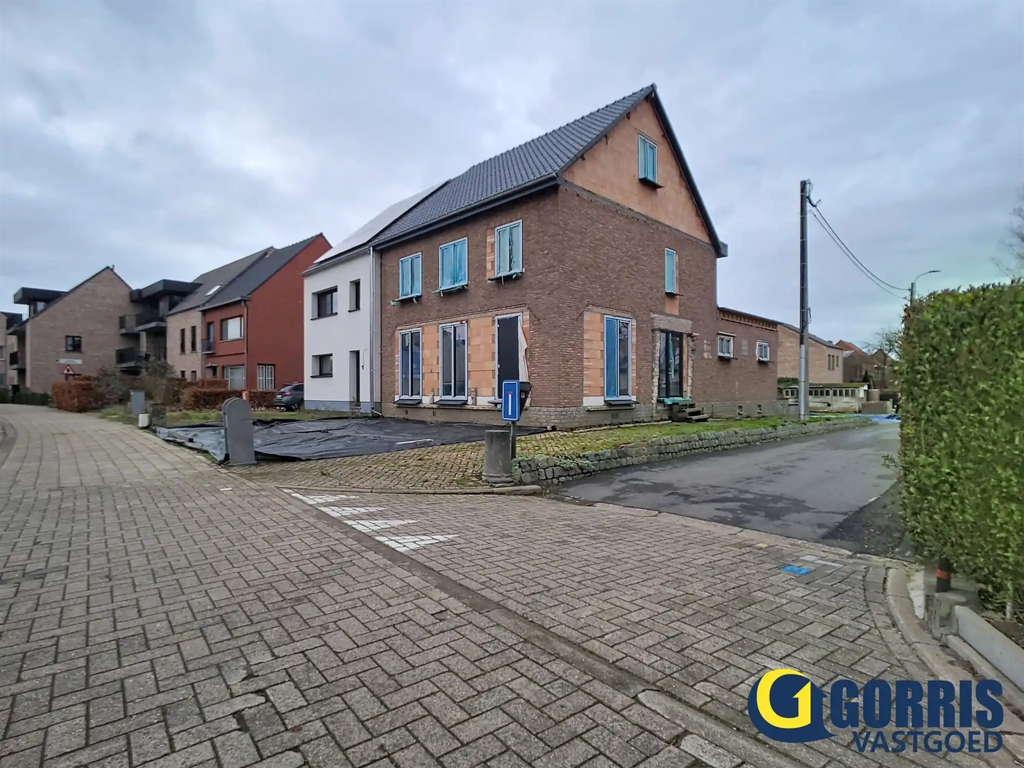 Veelzijdig hoekpand met topligging en commerciële visibiliteit! foto 11