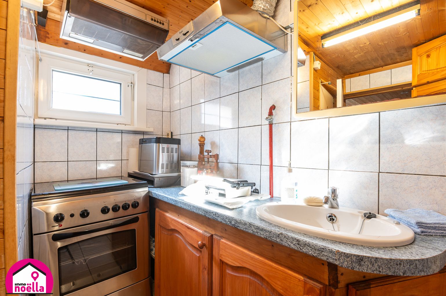 TE KOOP WESTENDE HEEL RUIME WONING DICHT BIJ STRAND! foto 7