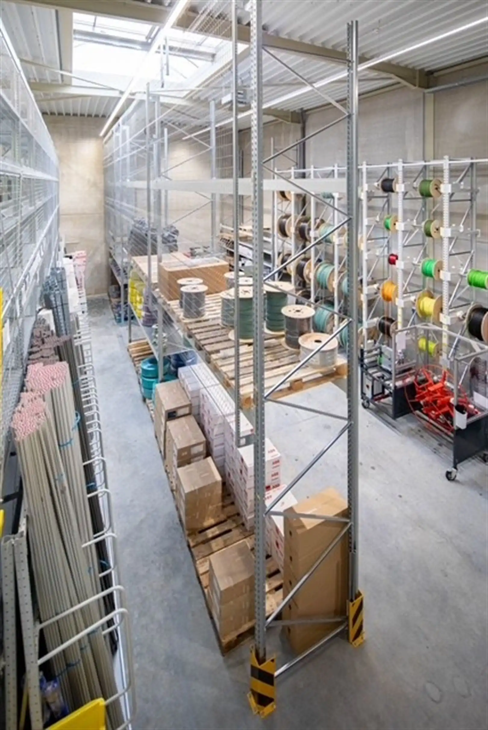 Te Huur KMO unit op bedrijvenpark Steenoven te Malle foto 5