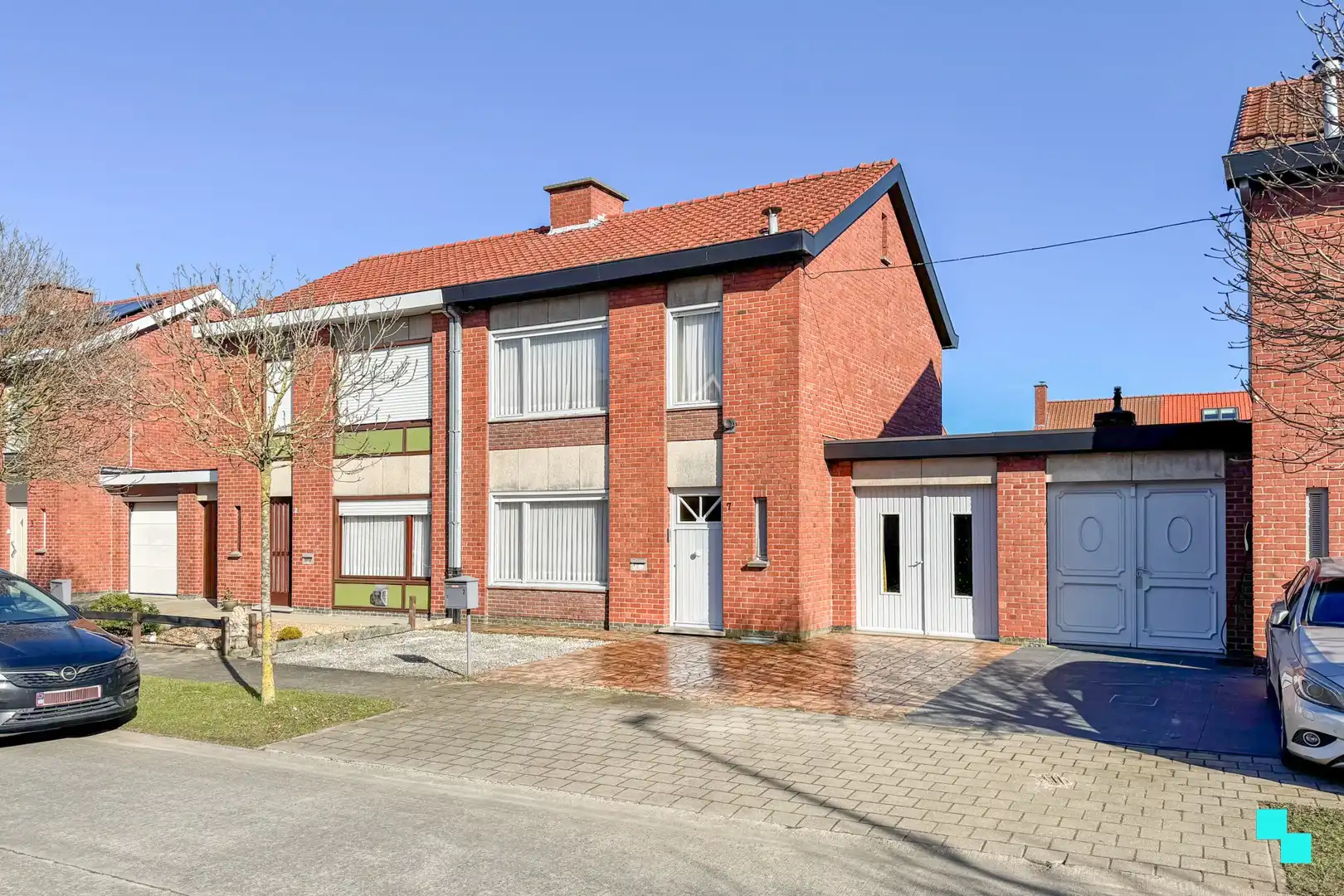 Rust gelegen woning met garage te Kachtem foto 2