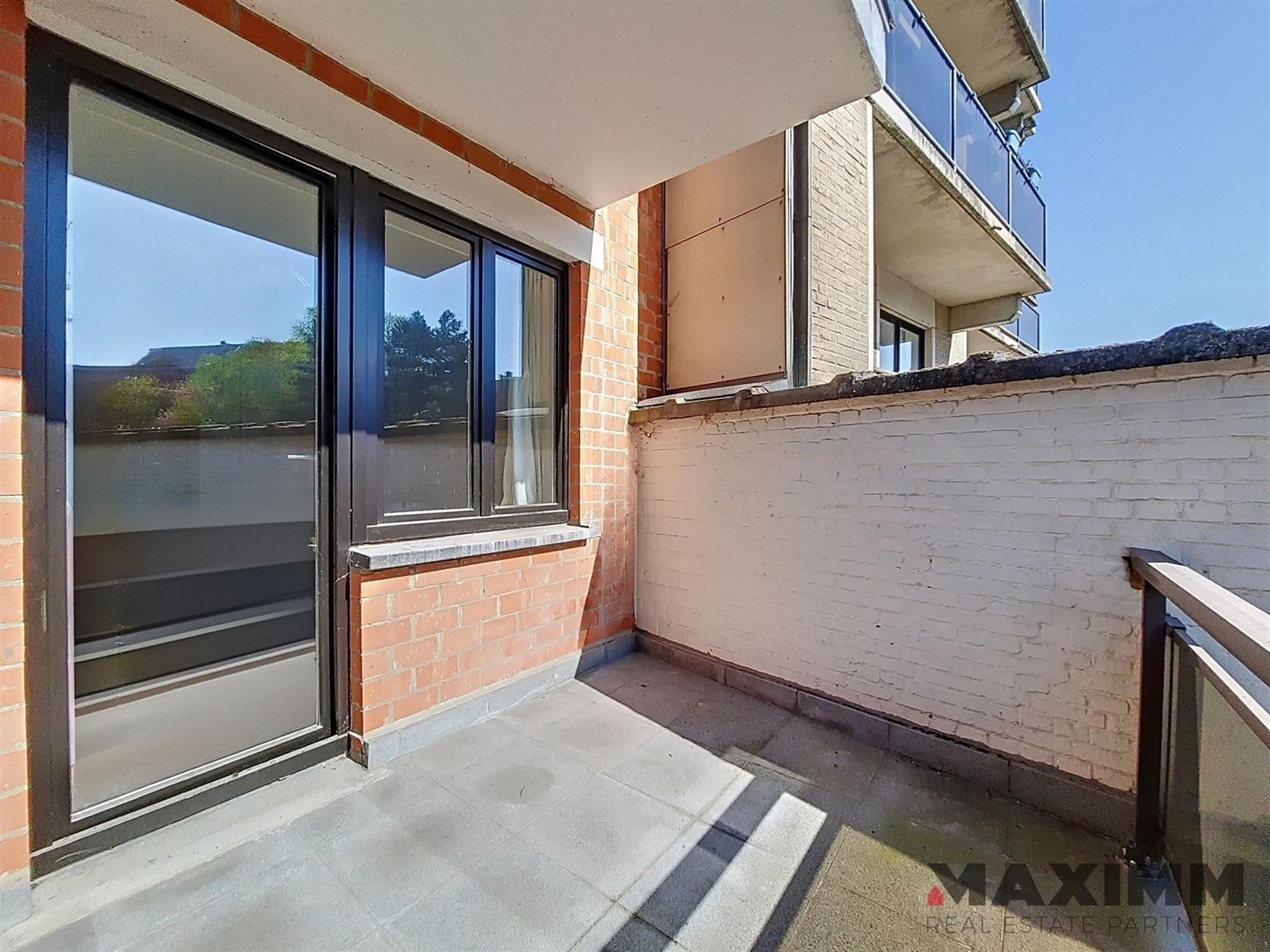 Prachtige, degelijke studio op een uitstekende locatie. foto 10
