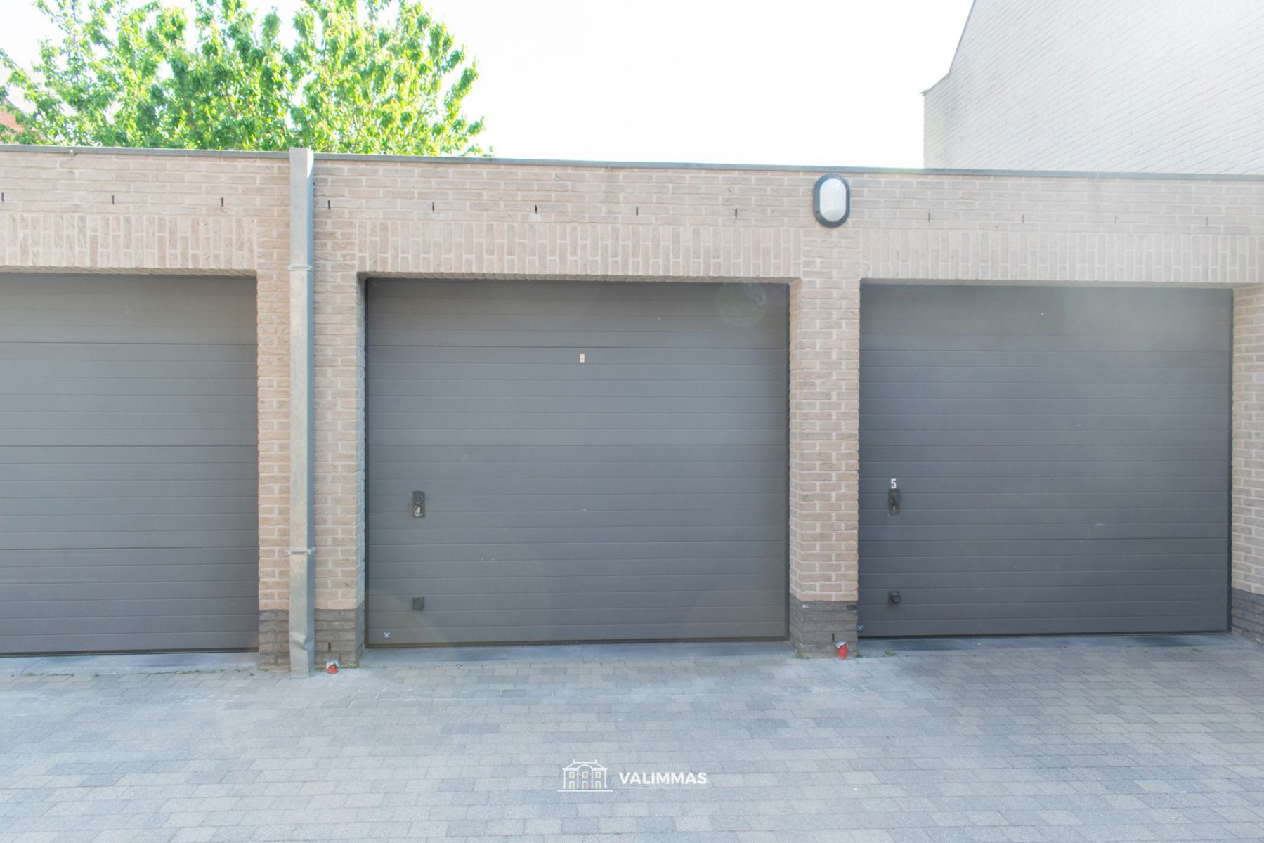 Ruim en energiezuinig appartement met terras en garage... foto 15