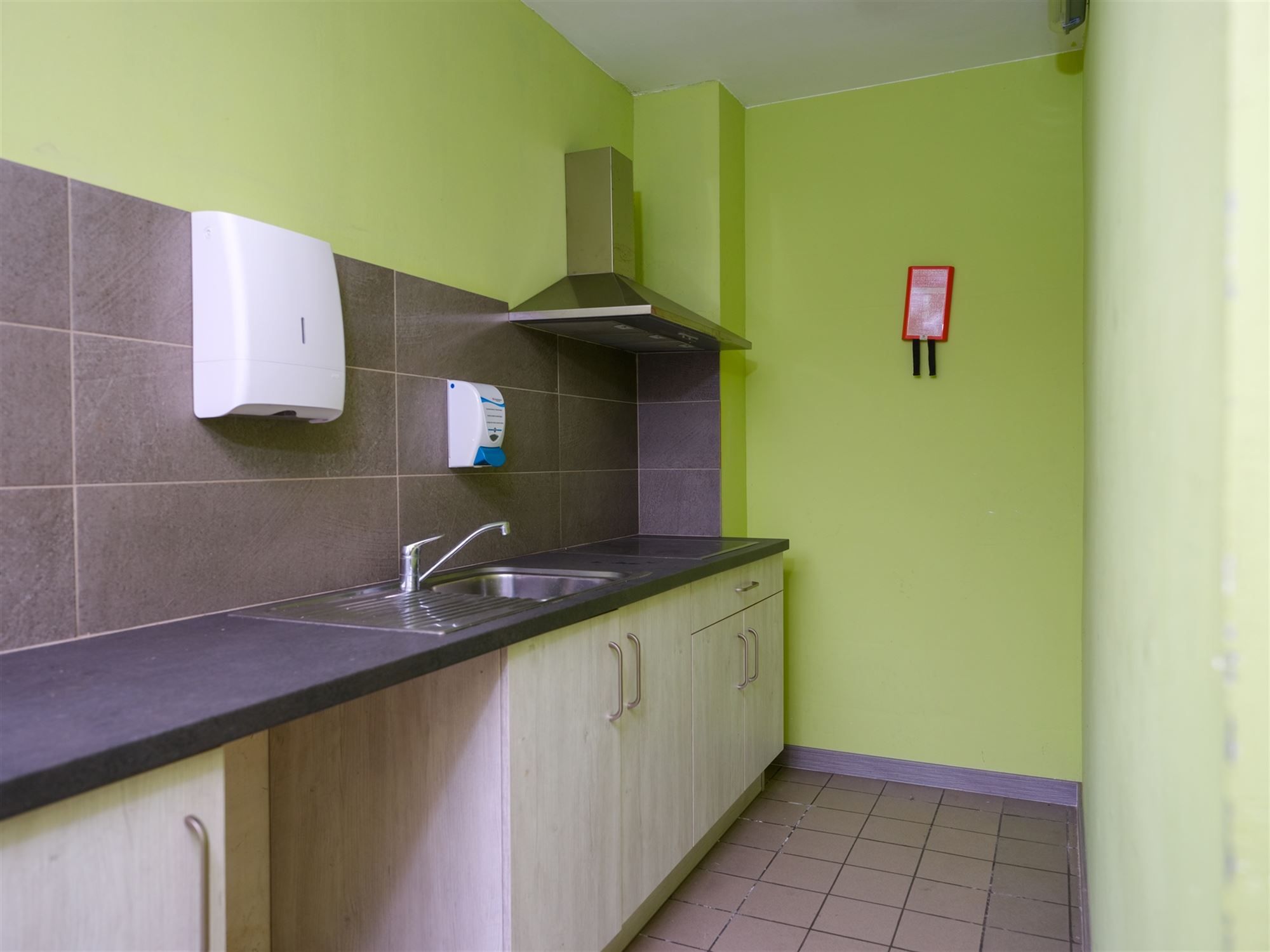 ruime rijwoning met polyvalent bijgebouw en tal van mogelijk foto 10