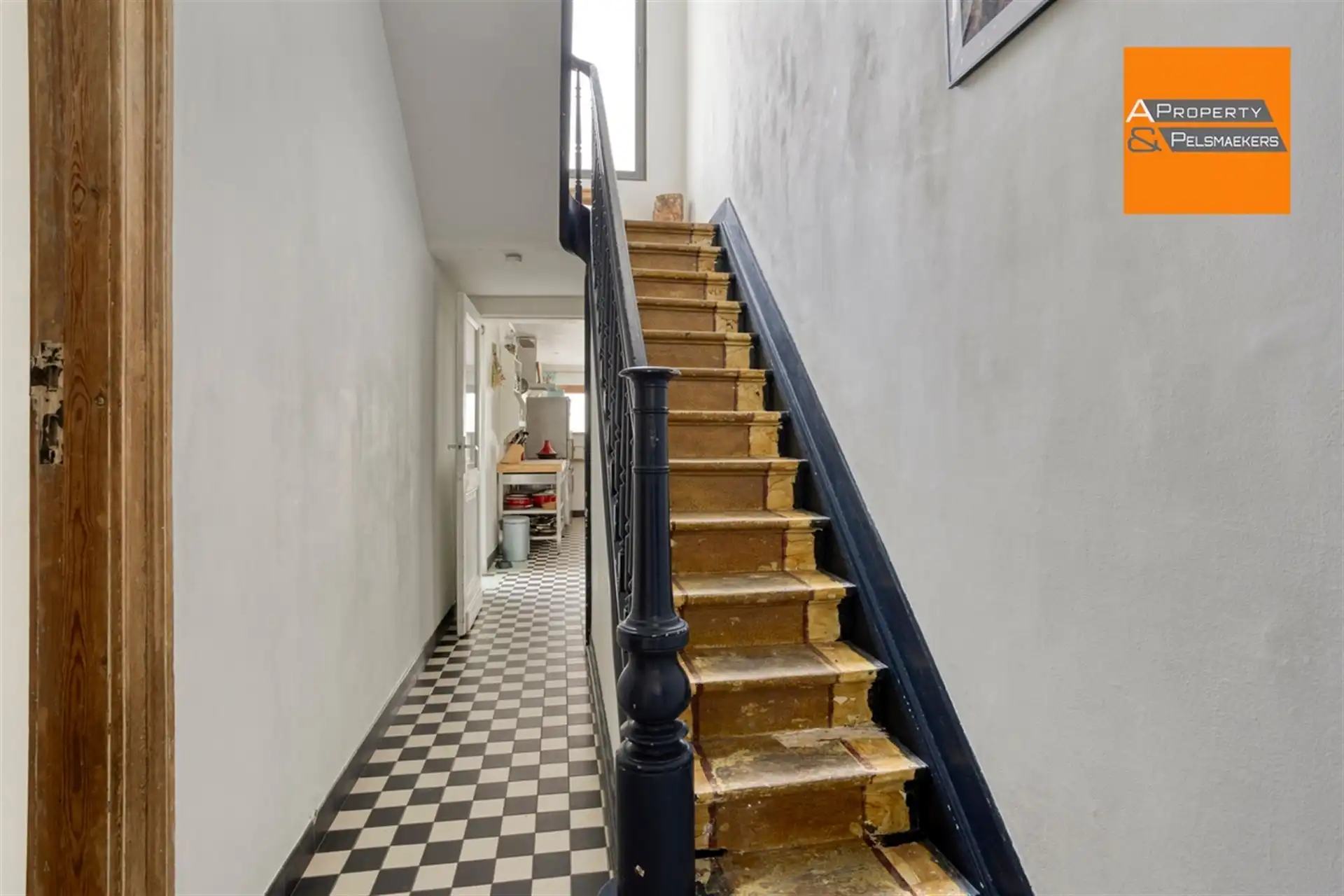 Karaktervolle herenwoning met stadkoer foto 9