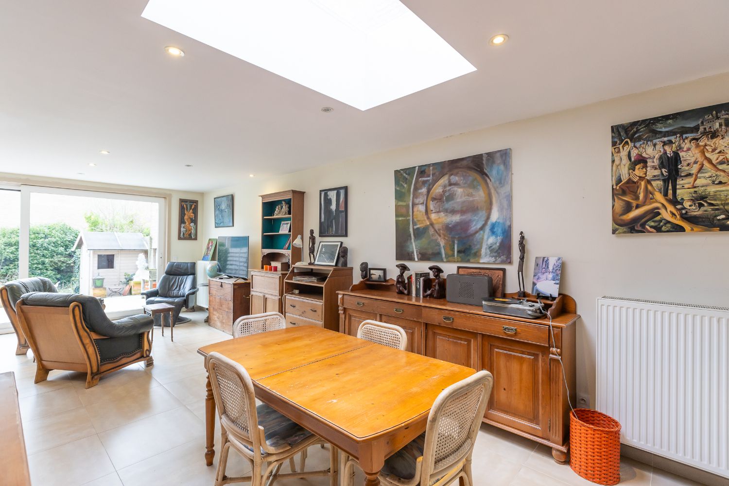 Ruime te renoveren woning met zonnige tuin en tal van mogelijkheden. foto 3