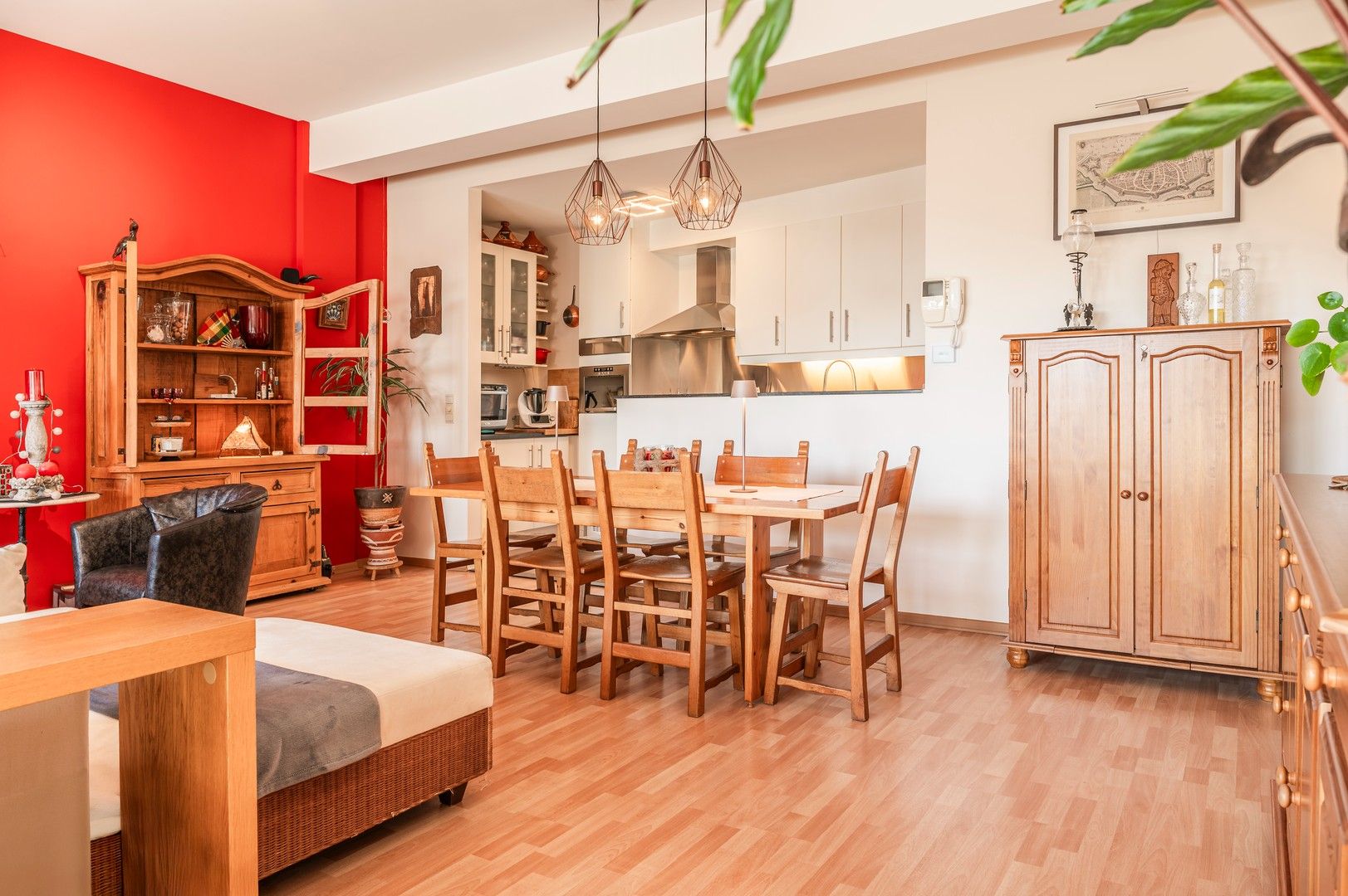 Uniek stadsappartement met prachtig uitzicht op het Centraal Station! foto 4