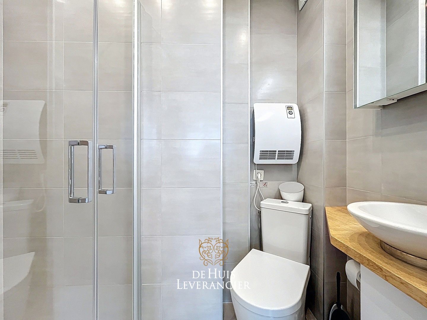 Droom gerust van wakker worden met zeezicht : ontdek jouw instapklare plekje op de Zeedijk in Koksijde foto 9