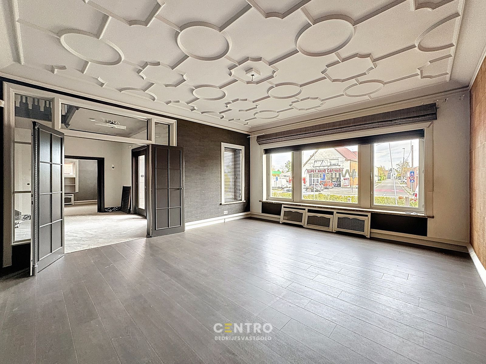 HANDELSPAND met woonst op COMMERCIËLE ligging! foto 4