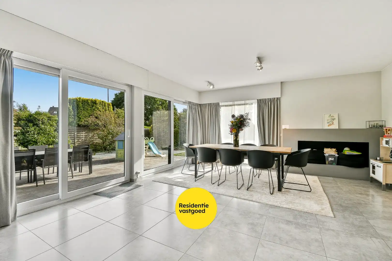 Instapklare en alleenstaande bungalowwoning foto 7