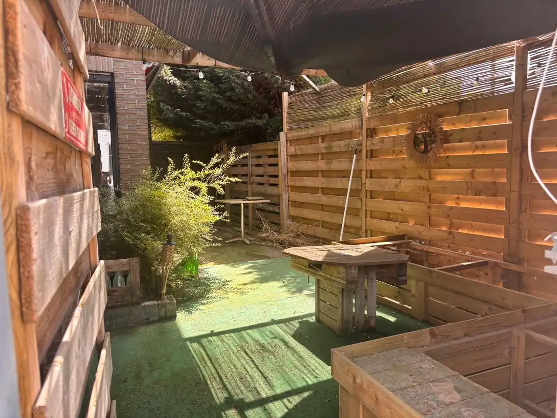 Gelijkvloers appartement met 2 slpk., terras, parking   foto 4
