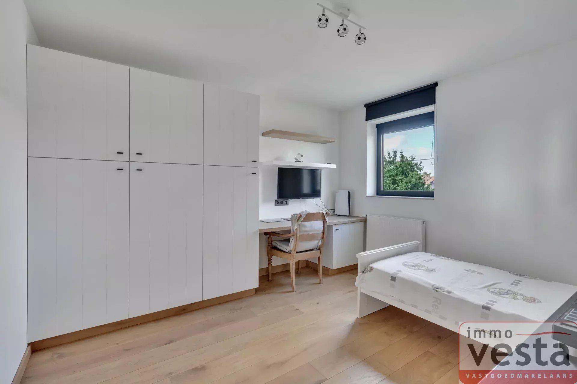 moderne, landelijk gelegen villa foto 33