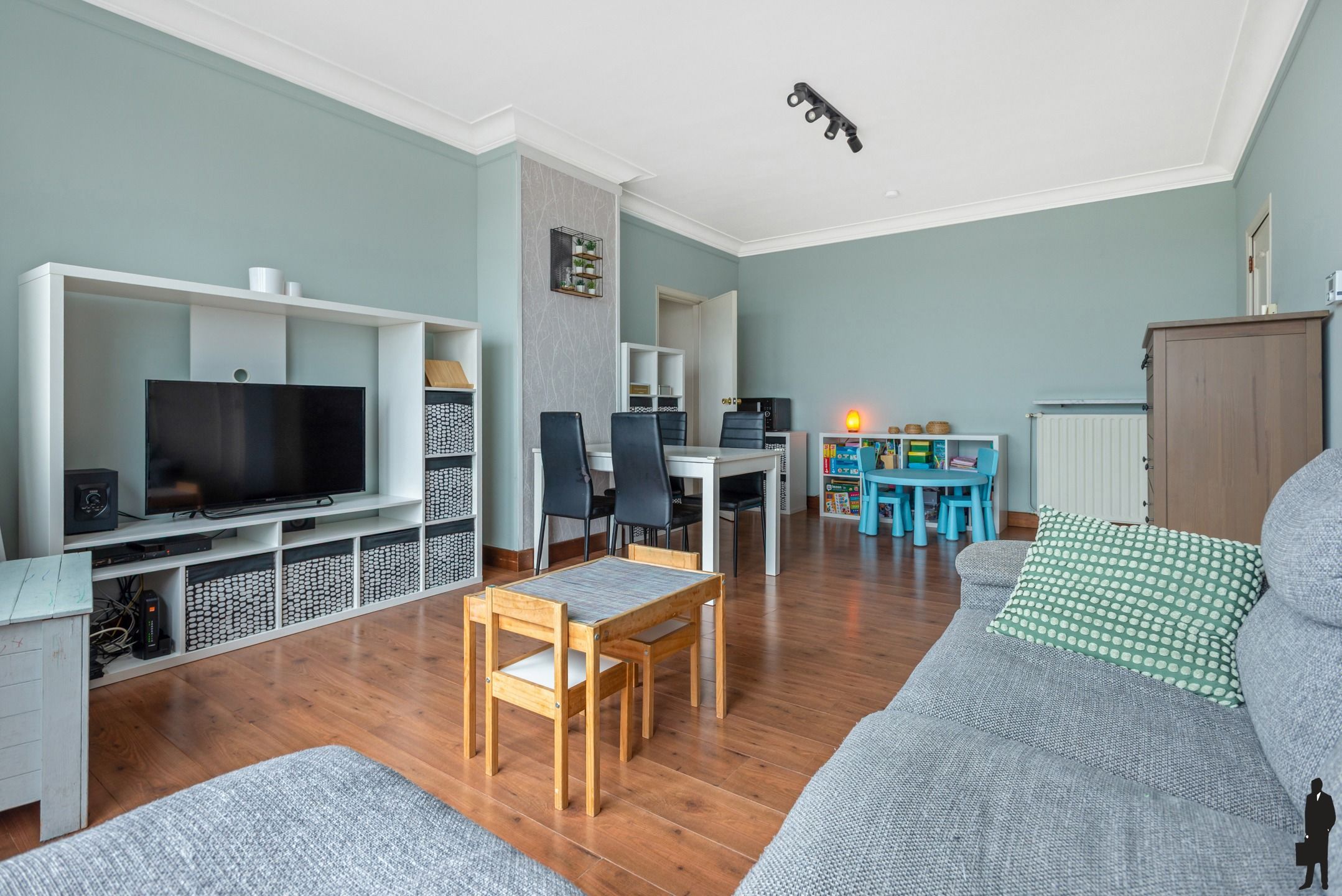 Verzorgd en comfortabel appartement met 2 slaapkamers foto 3