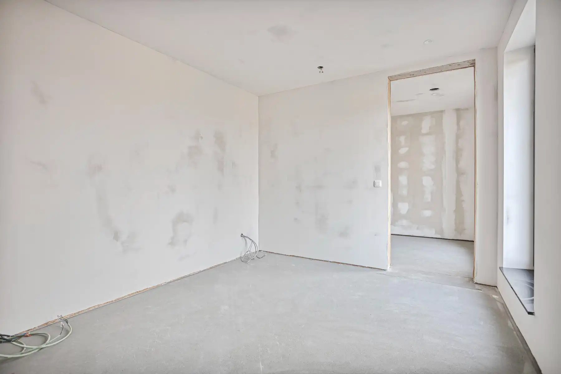 Moderne, af te werken woning op een perceel van 10a 58ca. foto 16