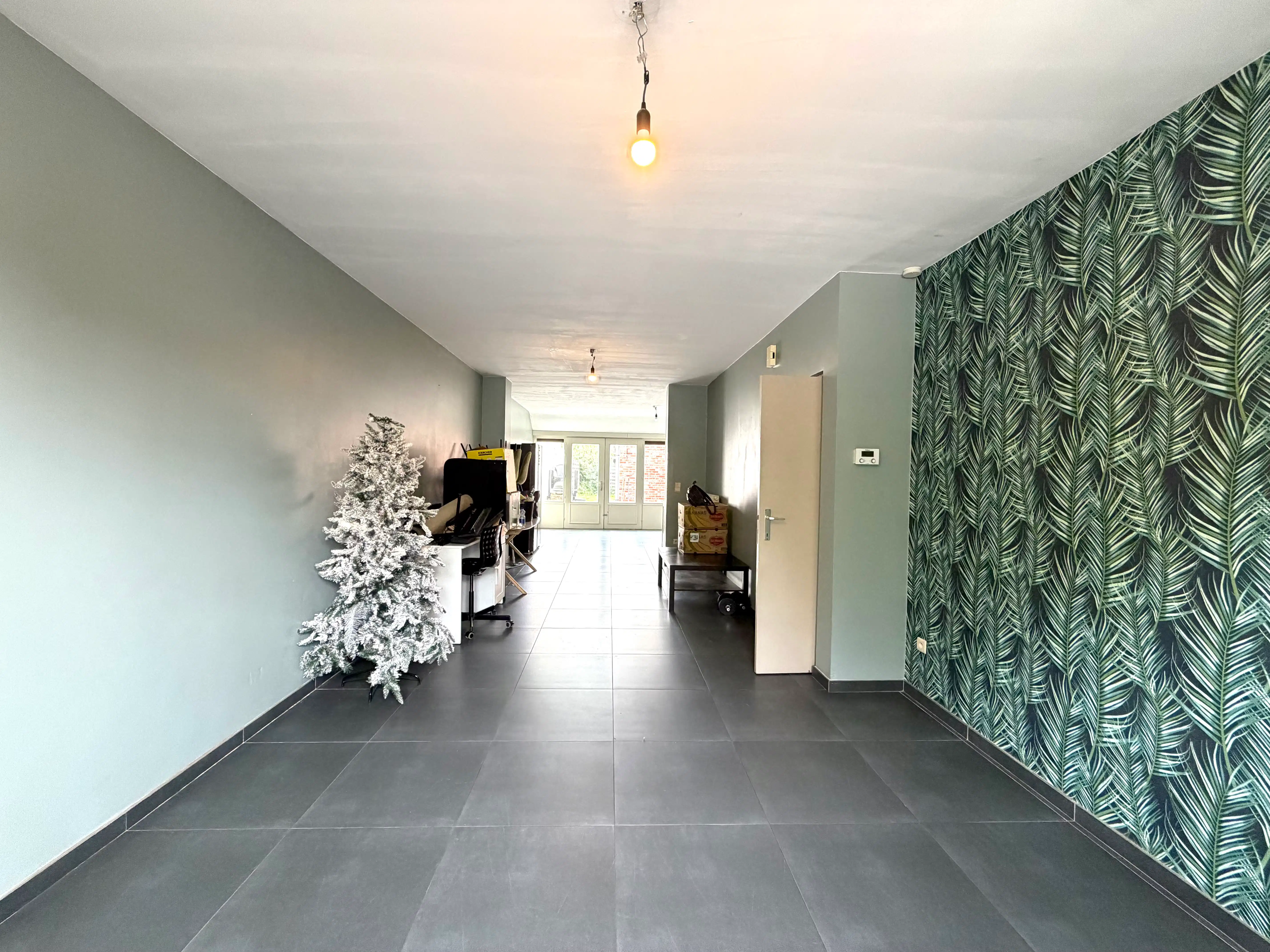 Charmante stadswoning dichtbij het centrum van Eeklo te huur foto 3