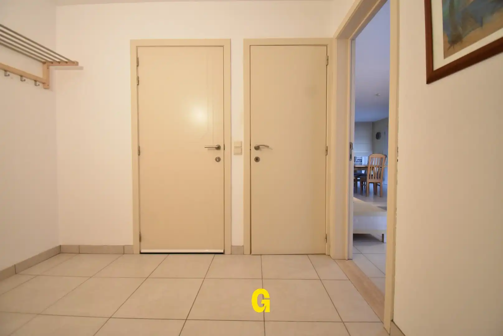 Ruim en degelijk appartement met twee slaapkamers, garage en kelderberging foto 4
