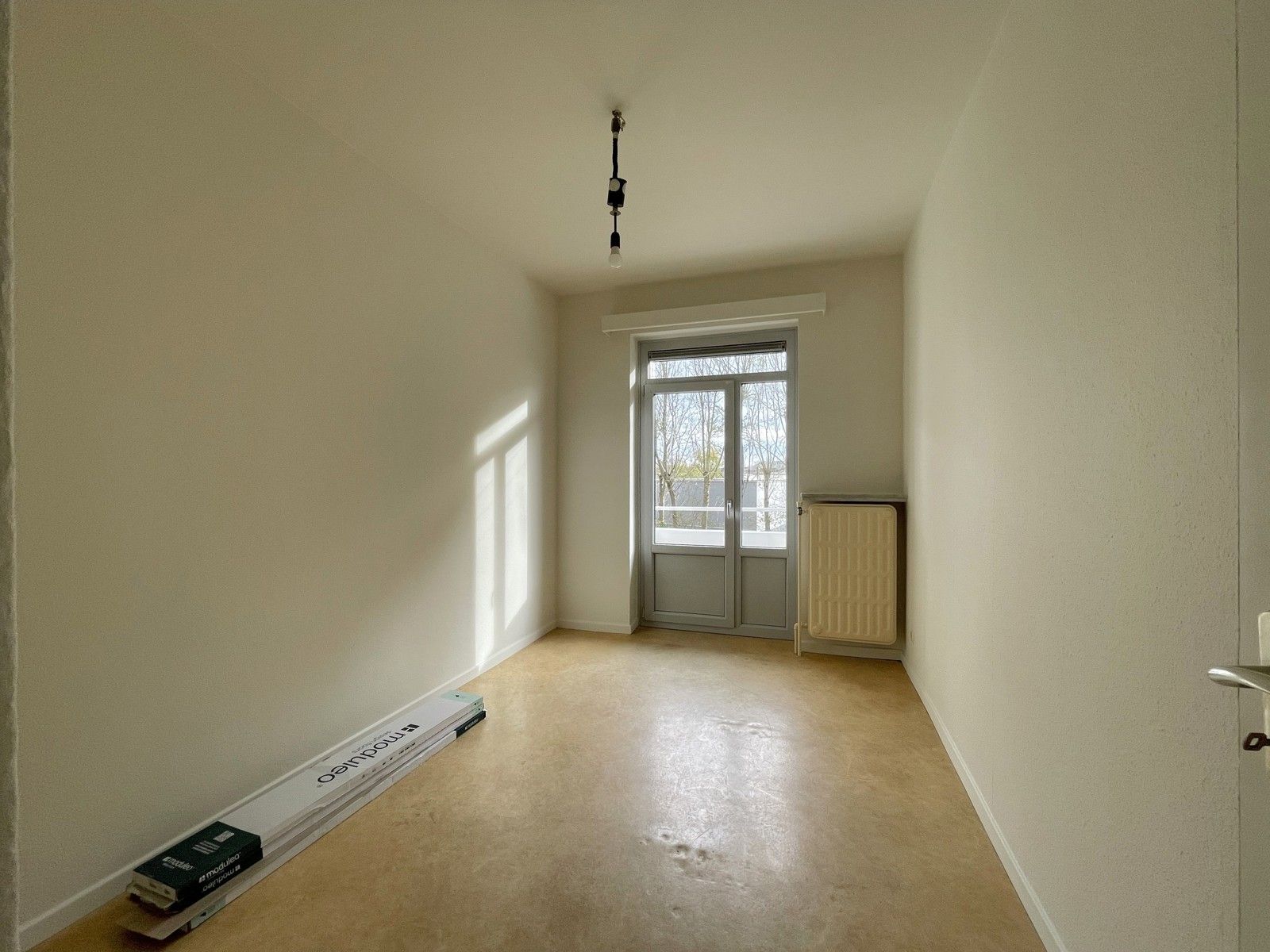 Ruim appartement 2 kamers en garage foto 9