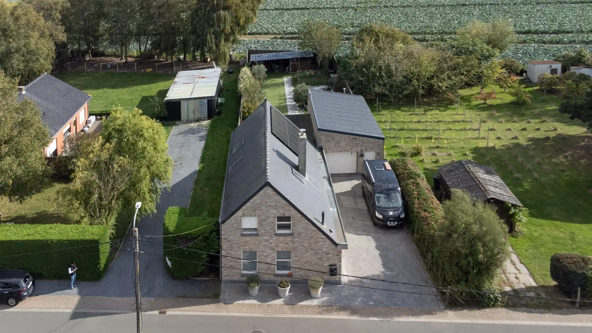 🏡 Te koop in Houthulst – Ruime open bebouwing op 600 m² met grote garage foto 2