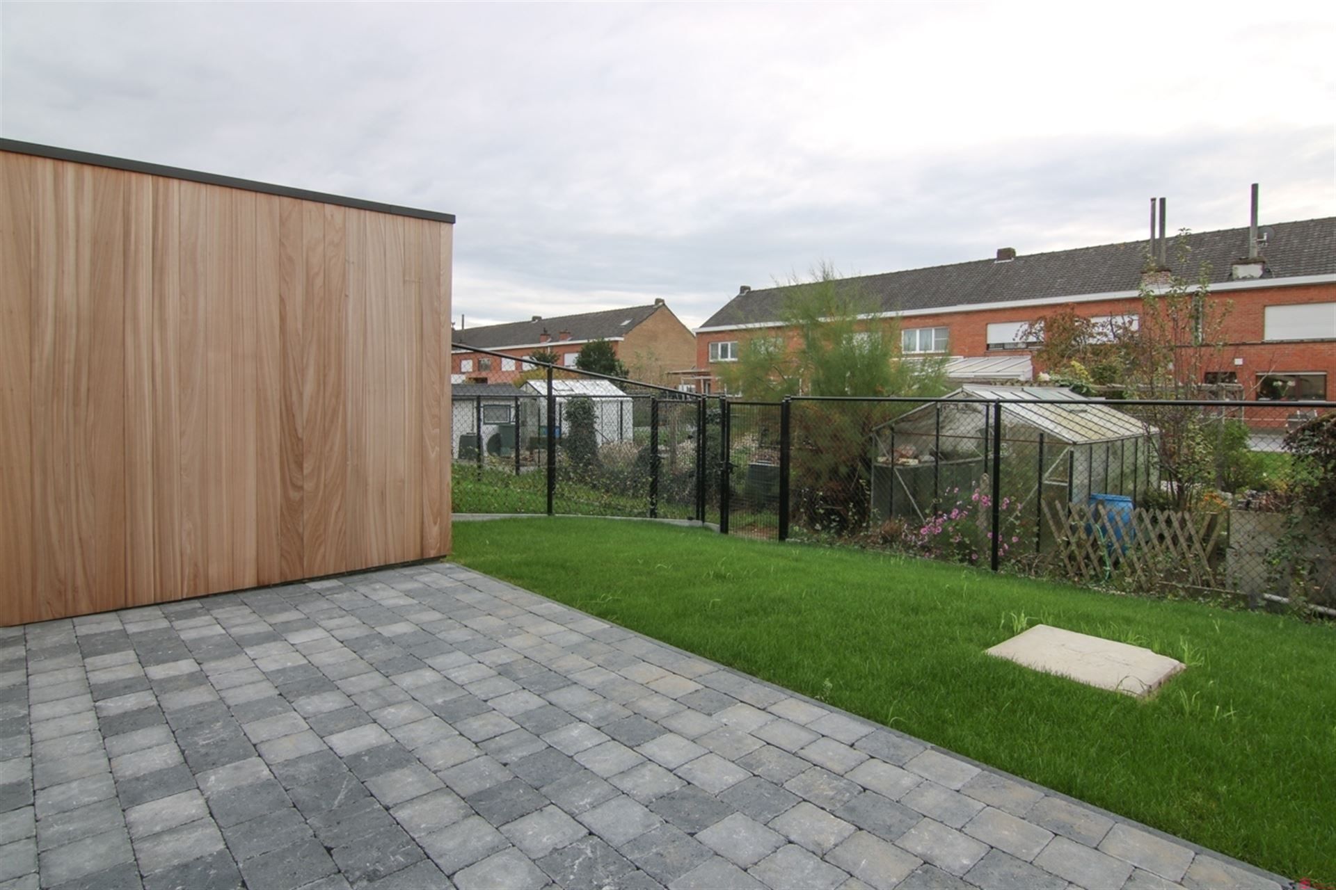 Energiezuinige woning te huur nabij het centrum van Wevelgem foto 12