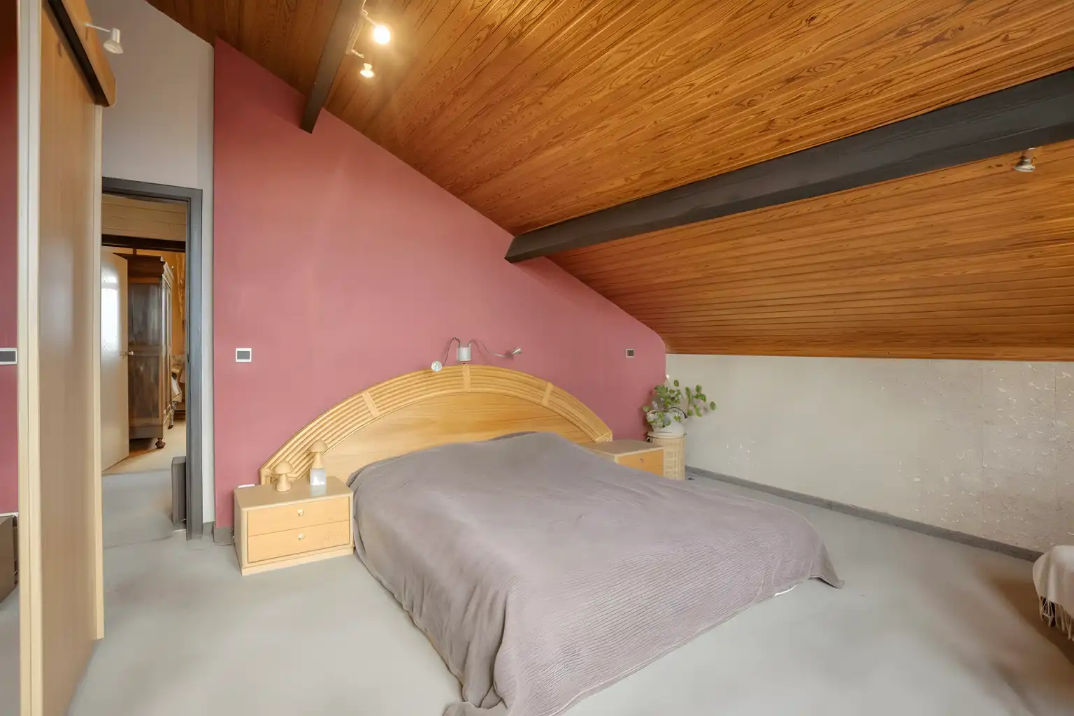 MOOIE ARCHITECTENWONING MET VERZICHT foto 18