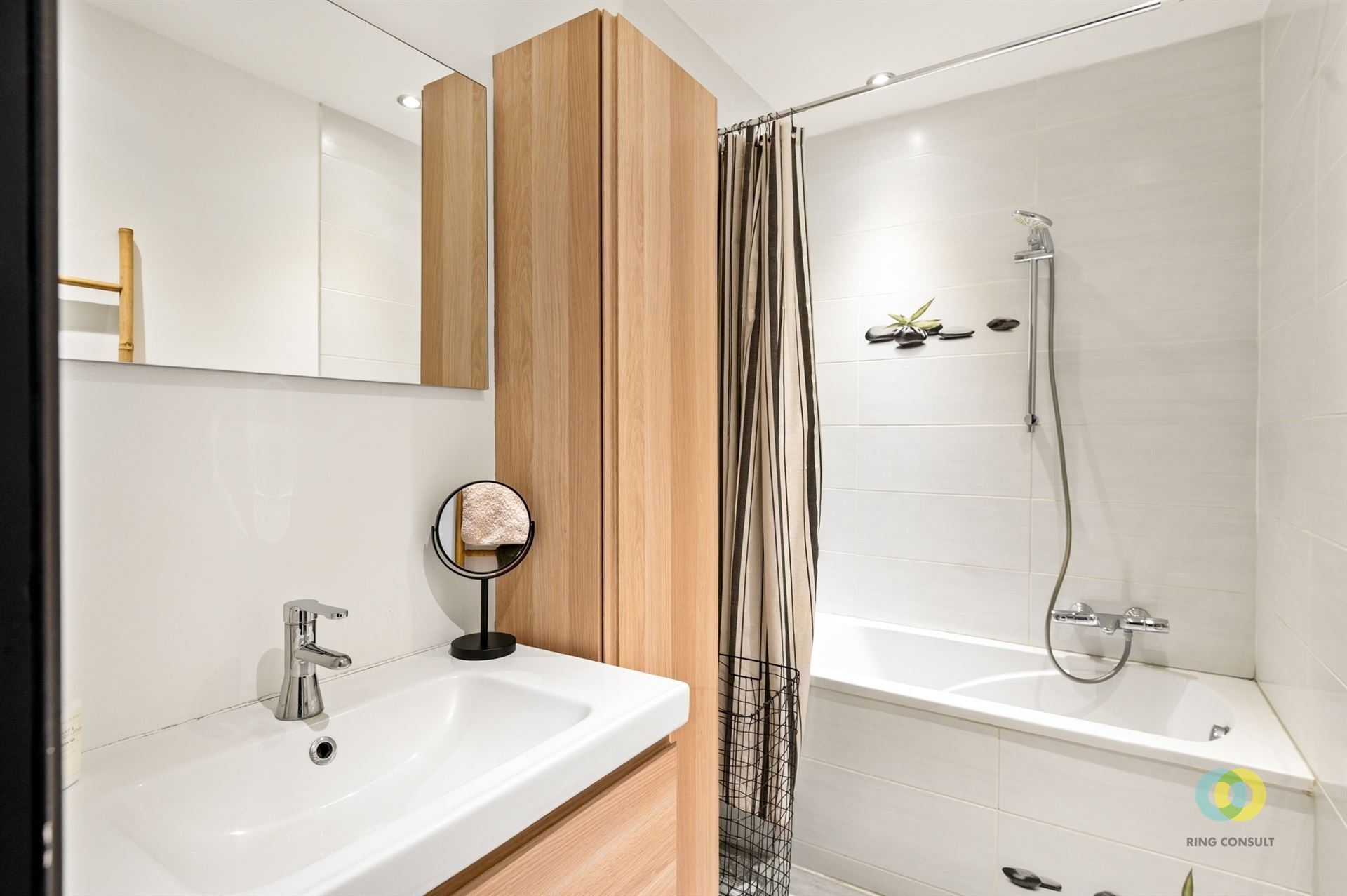 Appartementsgebouw foto 17