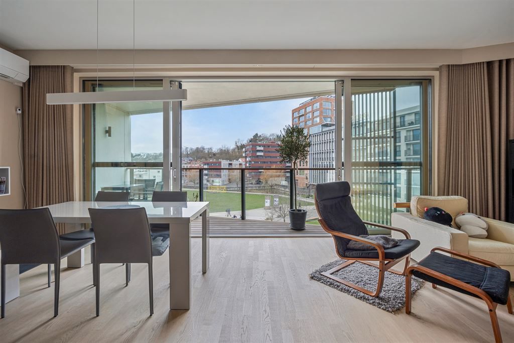 Prachtig nieuwbouwappartement met zicht over het Sluispark foto 8