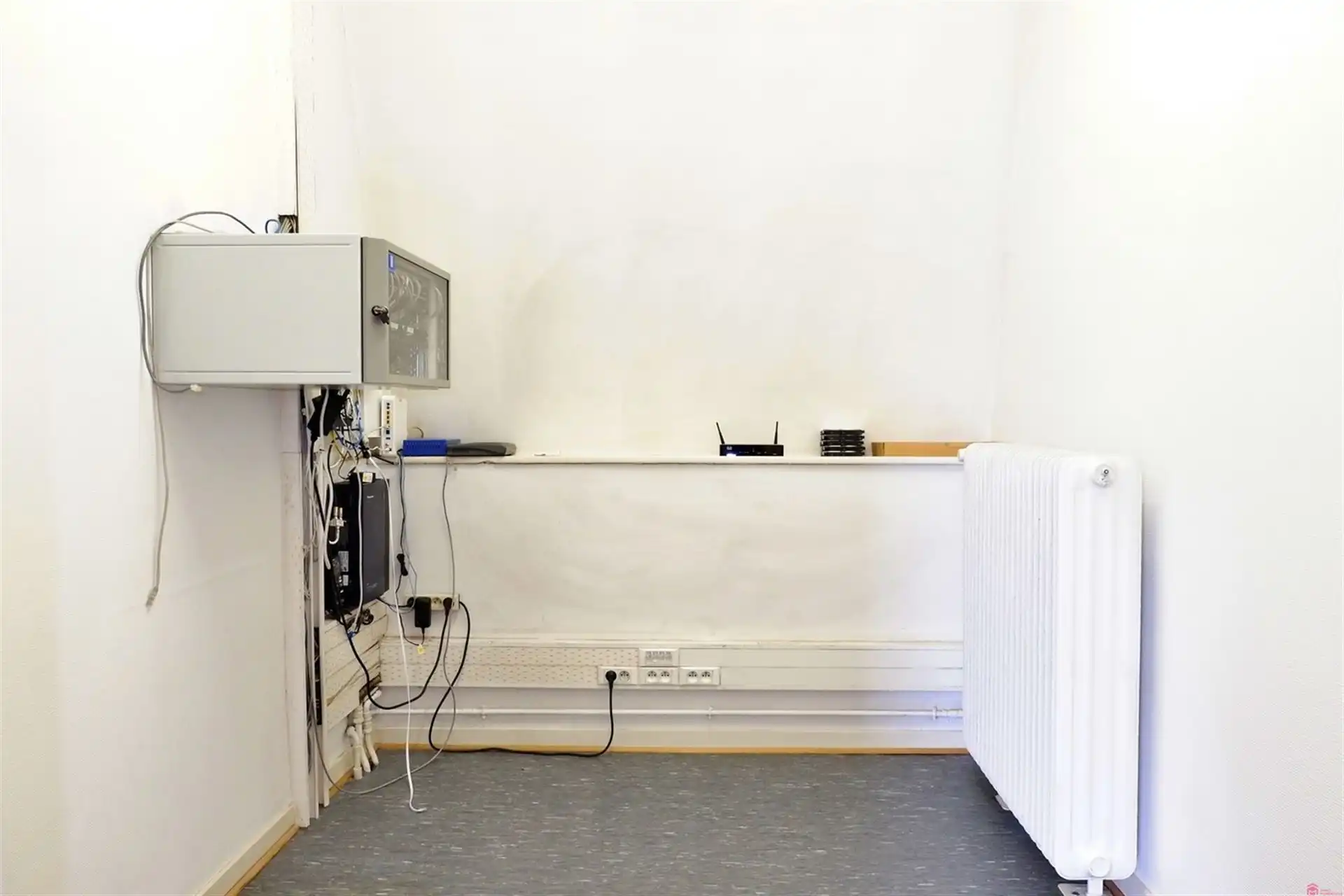 kantoorgebouw foto 18