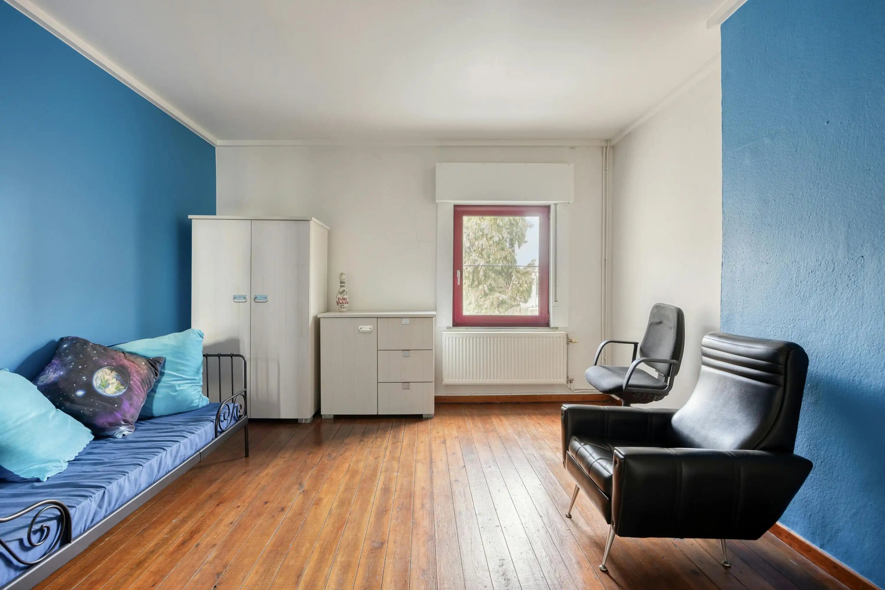 Huis met 4 kamers en tuin te koop vlakbij het Rivierenhof!  foto 18