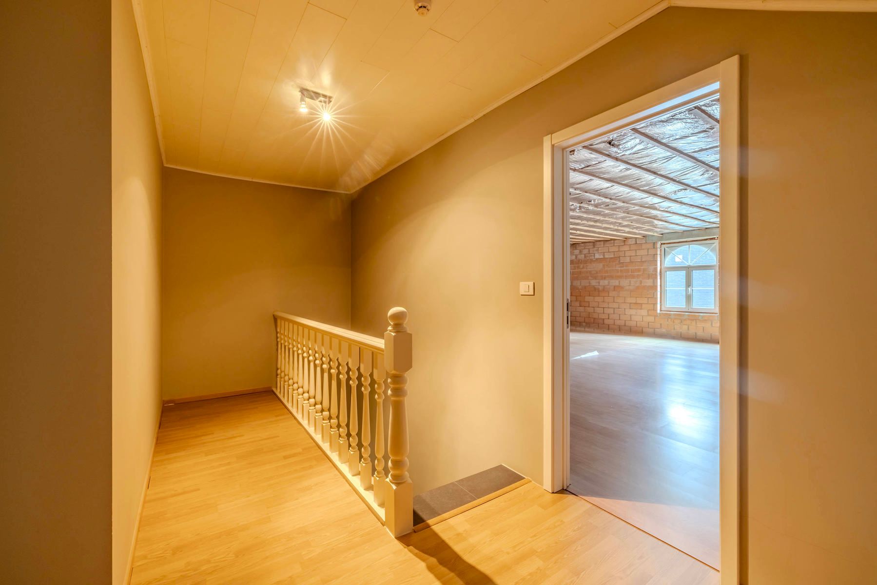 Villa met 4 slpk, bureau en dubbele garage op 1.726m2 foto 29