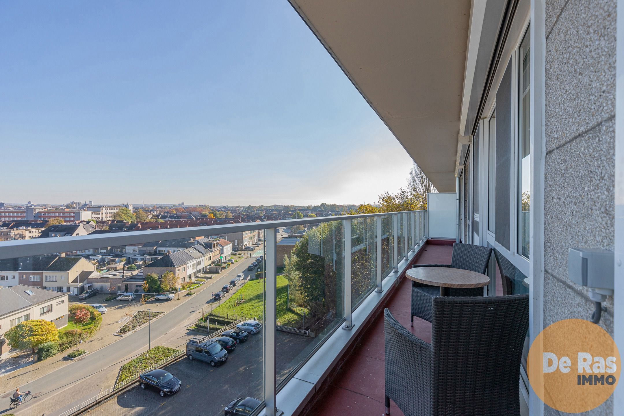 AALST–Instapklaar en goed gelegen 2-slaapkamerappartement foto 14