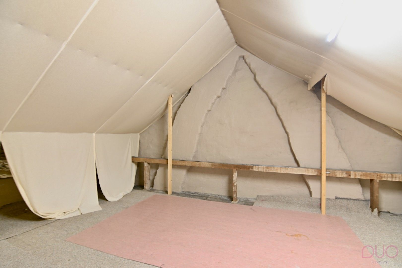 Te huur: charmante woning in het centrum van Sint-Truiden foto 9