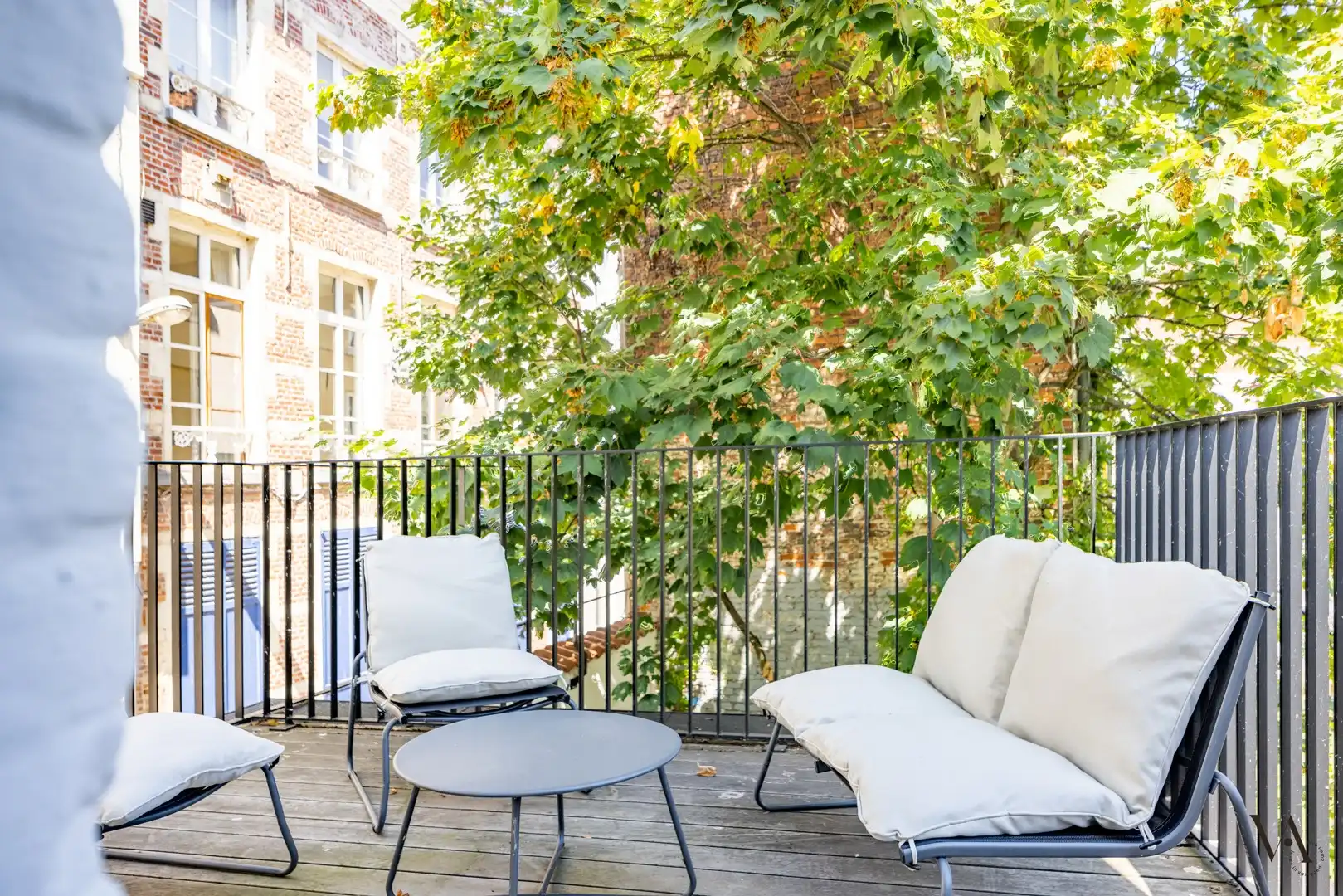 Exclusief gerenoveerde burgerwoning aan de oevers van de Dijle foto 9