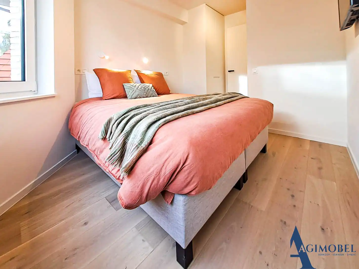 Hypermodern  hoek appartement met twee slaapkamers foto 7