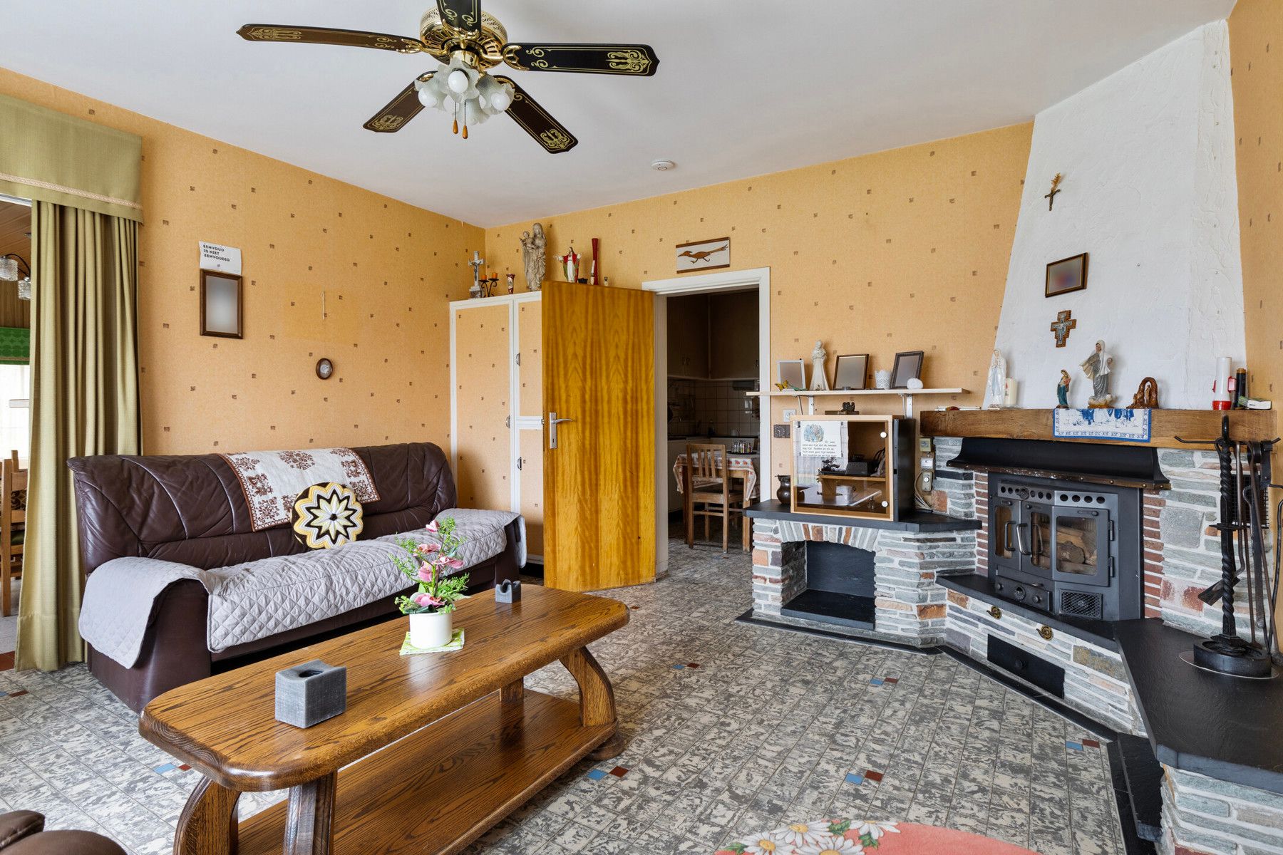 Rustig gelegen villa met 4 slaapkamers en leuke tuin foto 9