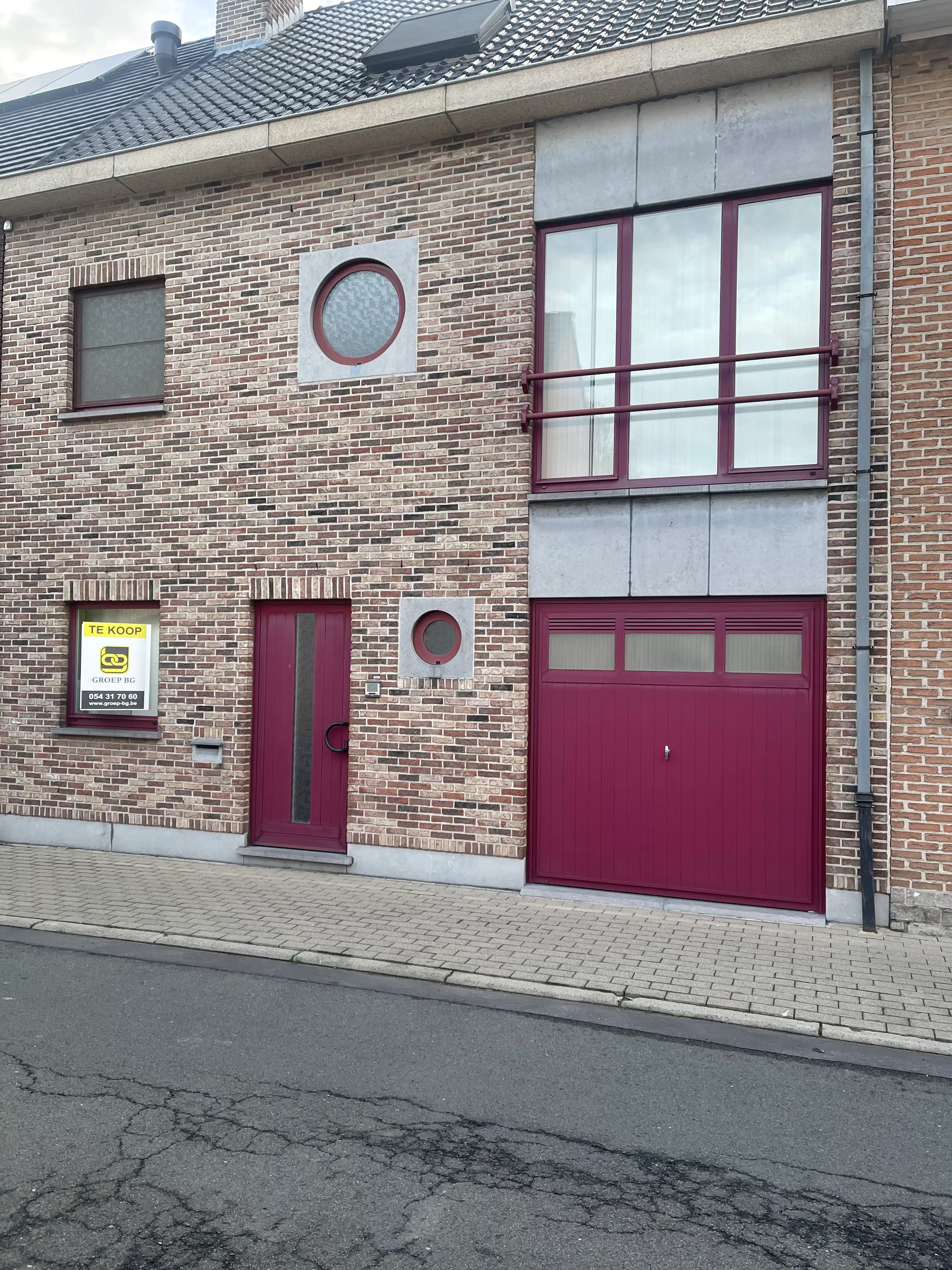 Gunstig gelegen woning met groot terras/tuin + een inpandige én een aparte garage foto 31