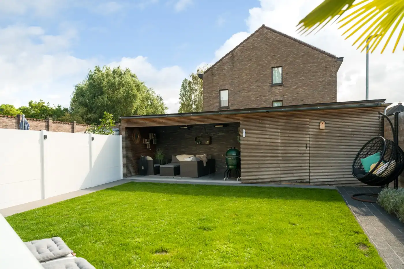 Instapklare HOB met 2 slpk. en aangelegde ruime tuin foto 29