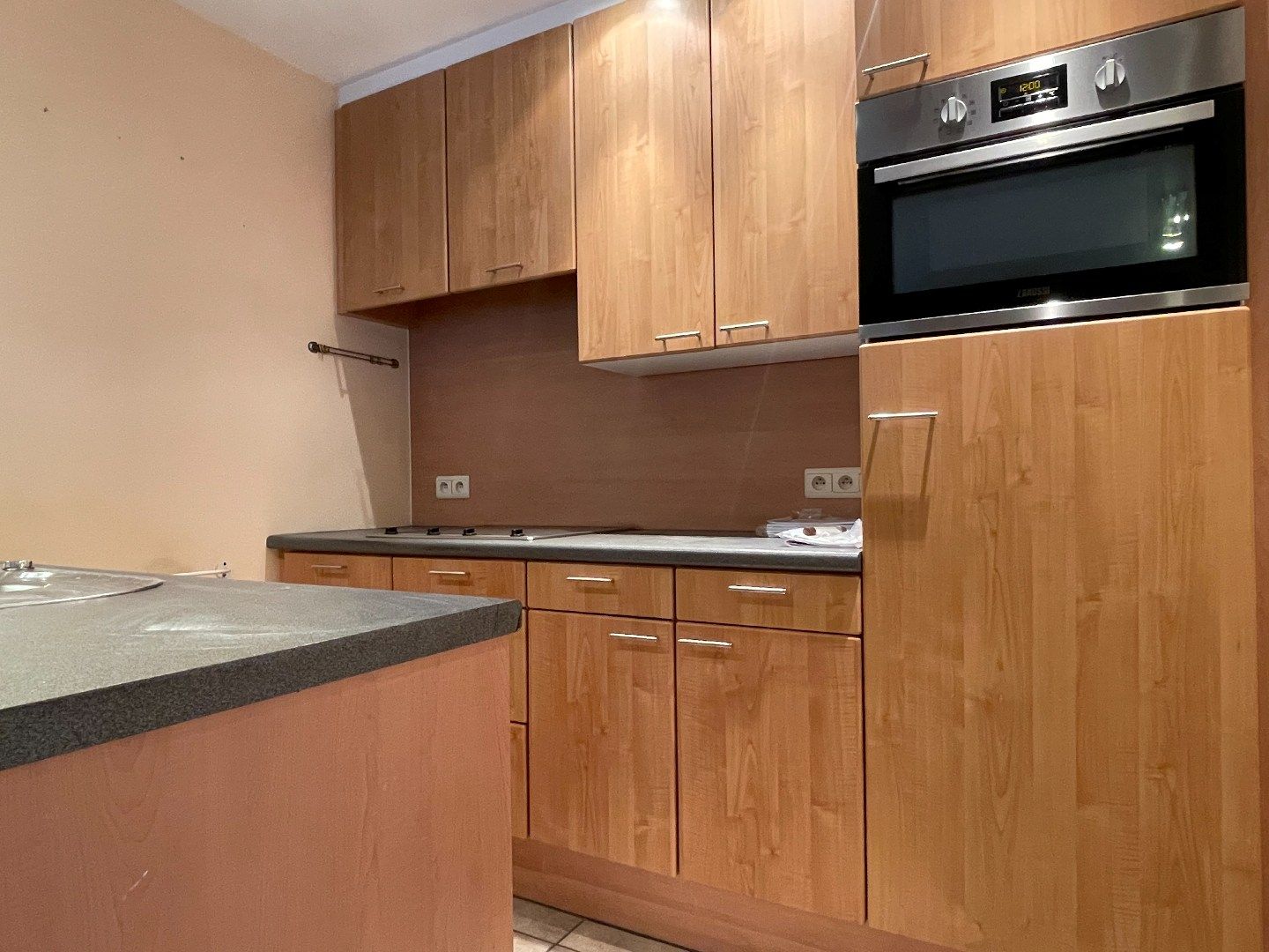 Tweeslaapkamerappartement met ondergrondse autostaanplaats foto 7